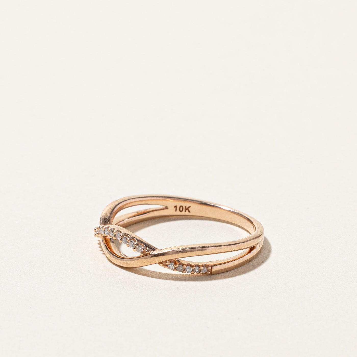 Crossover Diamond Ring | 0.07ctw | SZ 7.25 |
