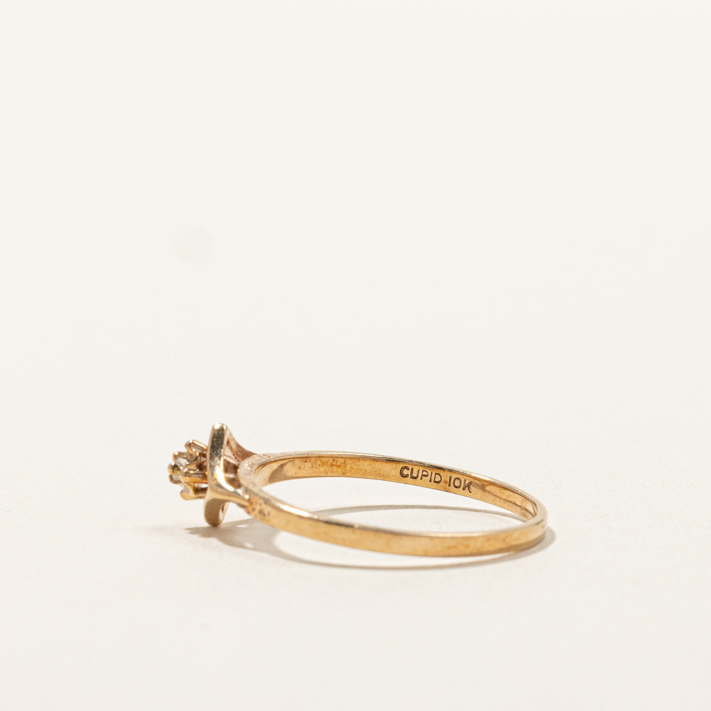 Bague en diamant Chevron | 0,01 ct | Taille 8,5 | 