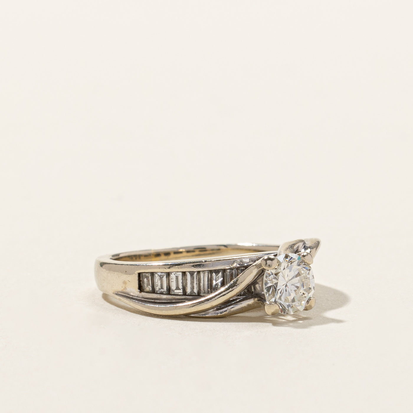 Solitaire with Accents Diamond Engagement Ring | 0.81ctw I1 I/J | SZ 4.75 |