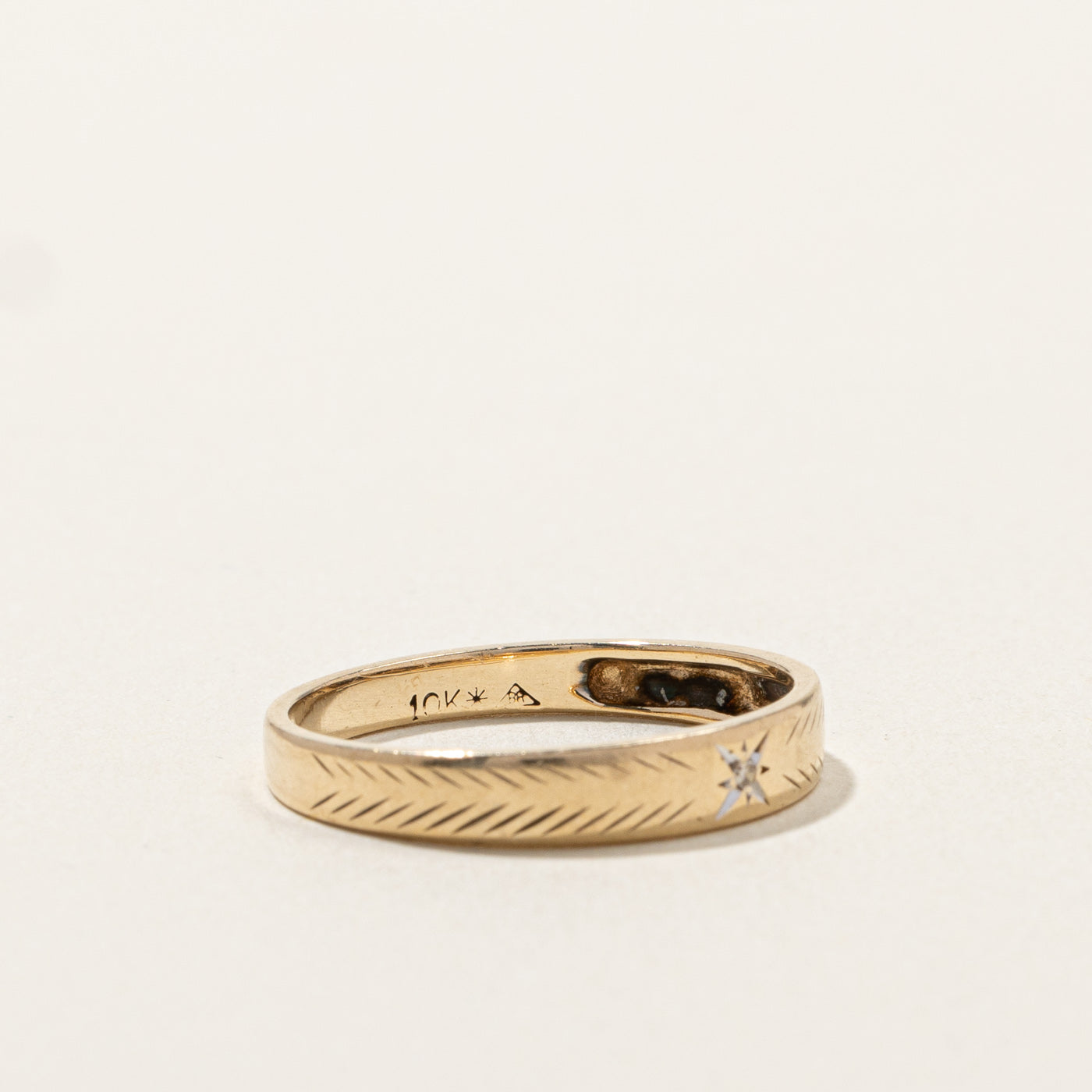 Textured Diamond Band | 0.005ct | SZ 6.5 |
