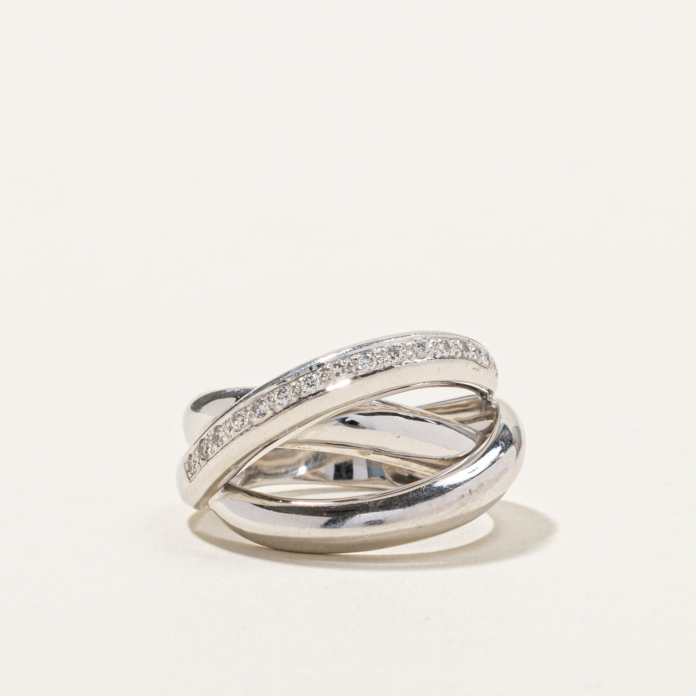 Interlocking Diamond Ring | 0.16ctw | SZ 6.75 |