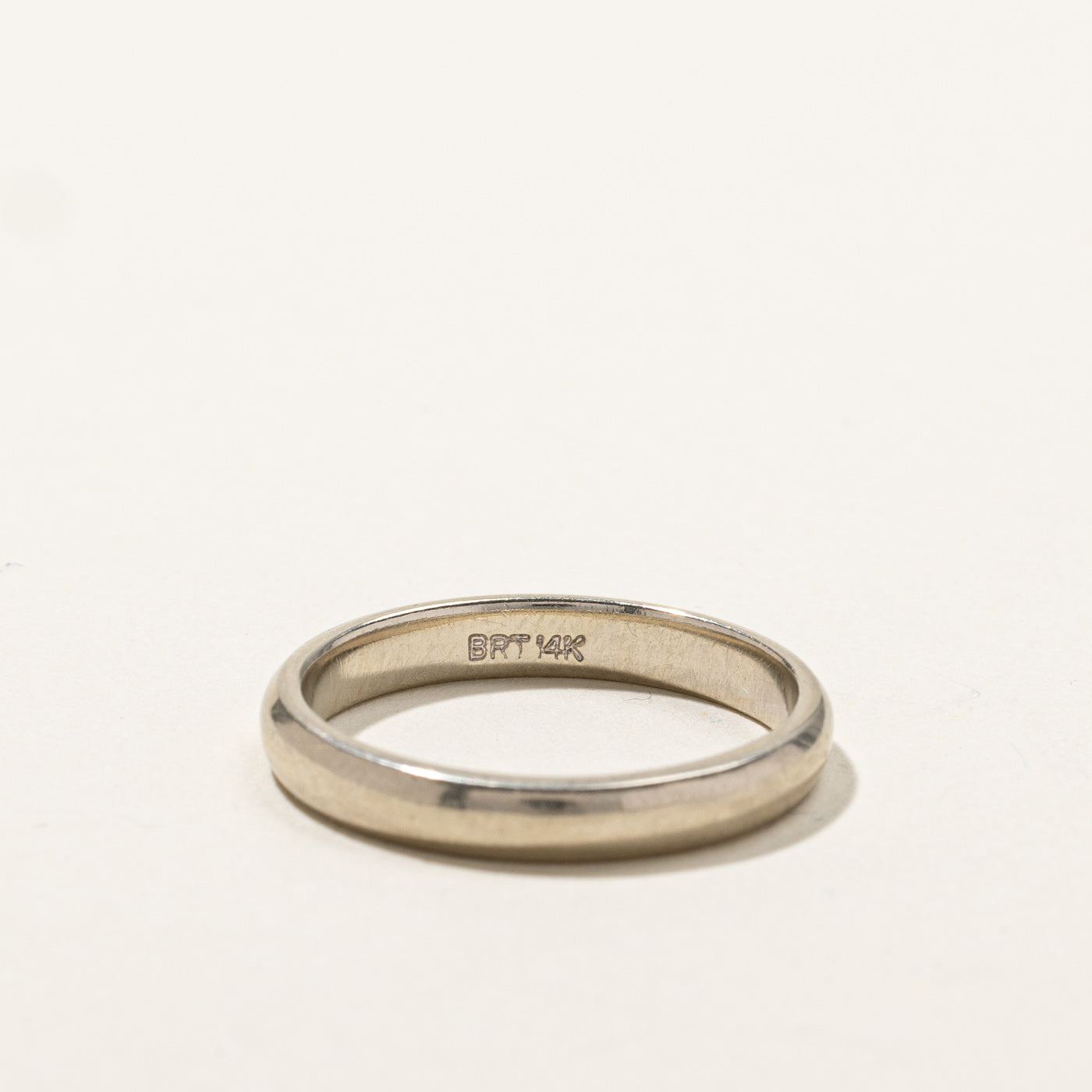 Plain White Gold Band | SZ 7.5 |