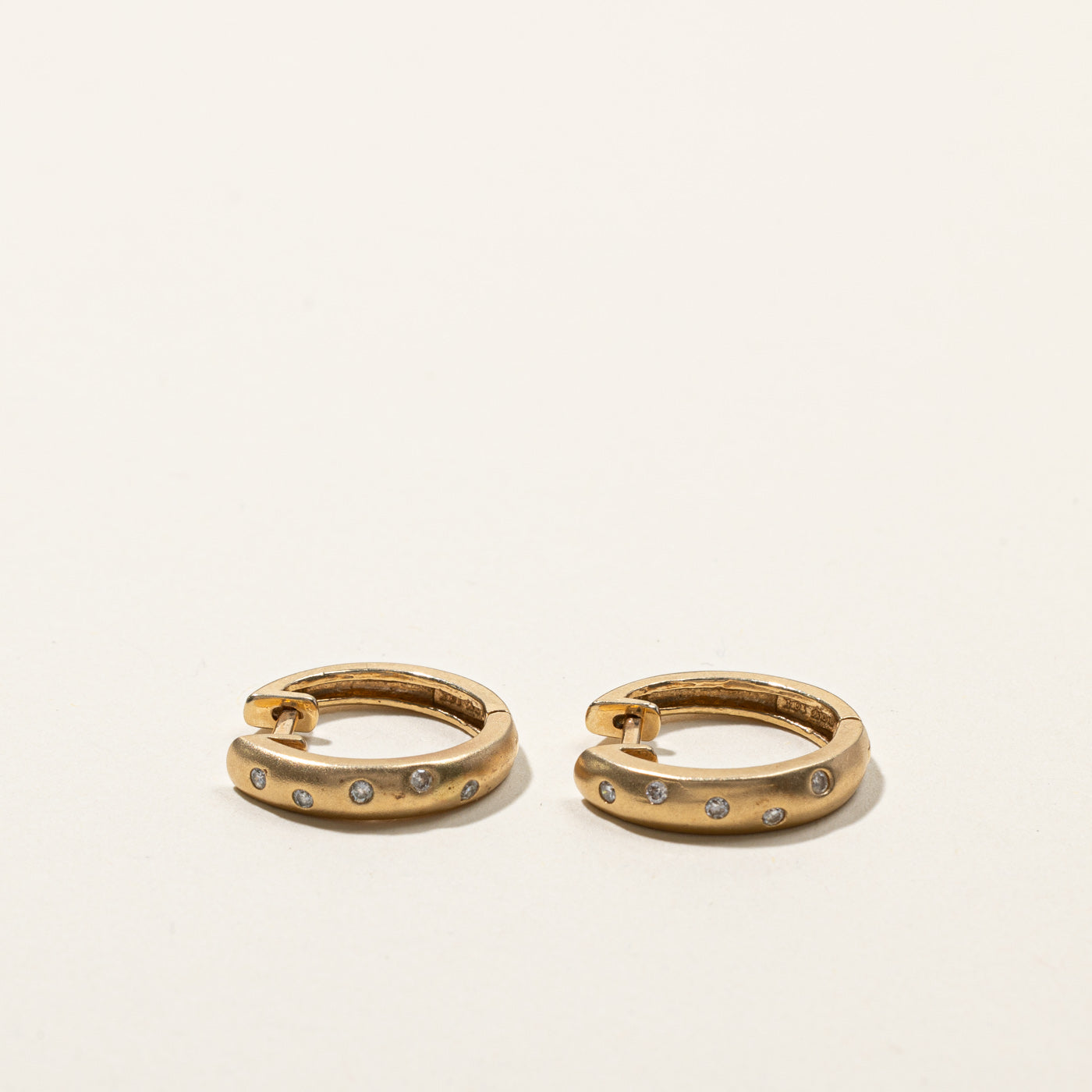 Diamond Huggie Earrings | 0.10ctw |