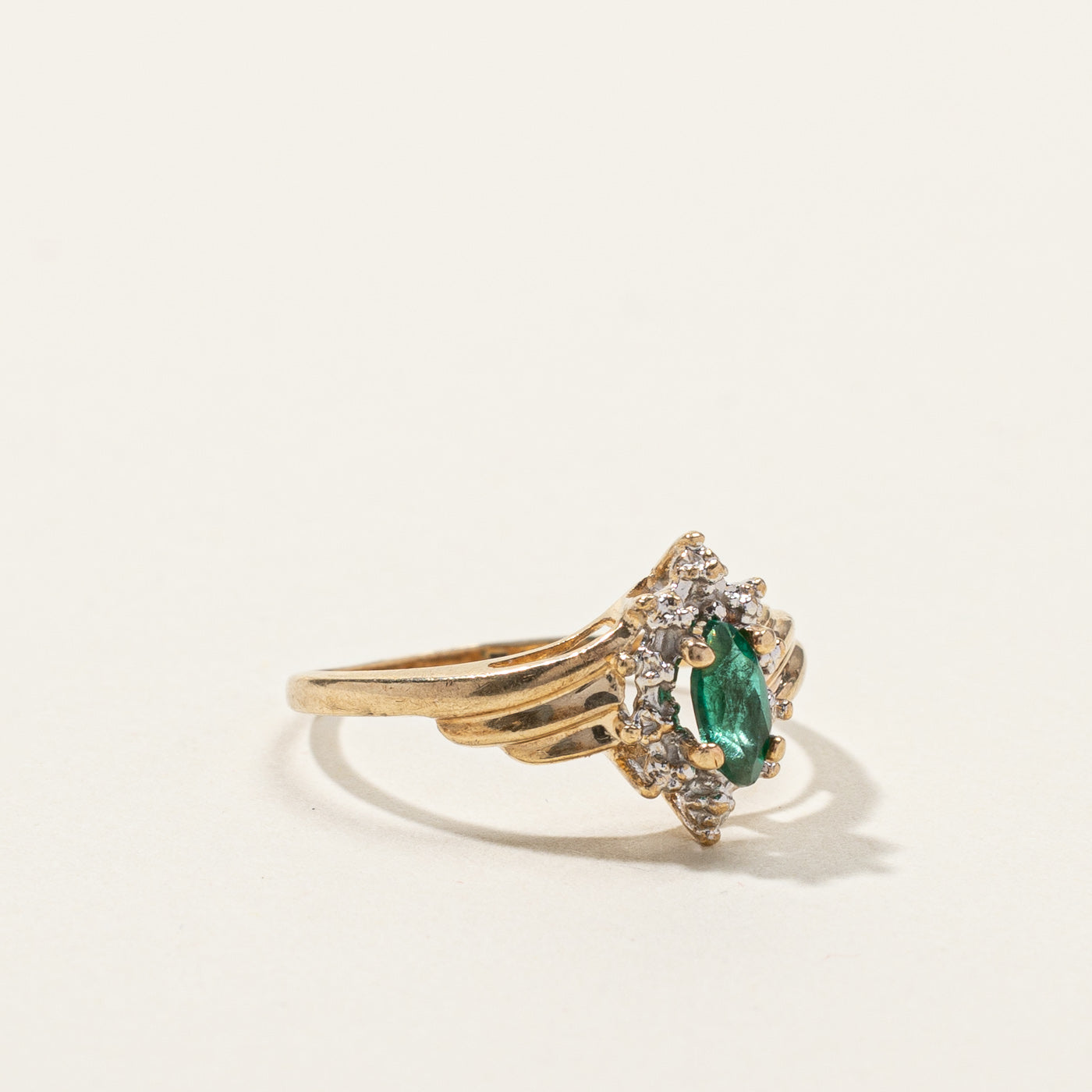 Emerald Cocktail Ring | 0.20ct | SZ 6 |