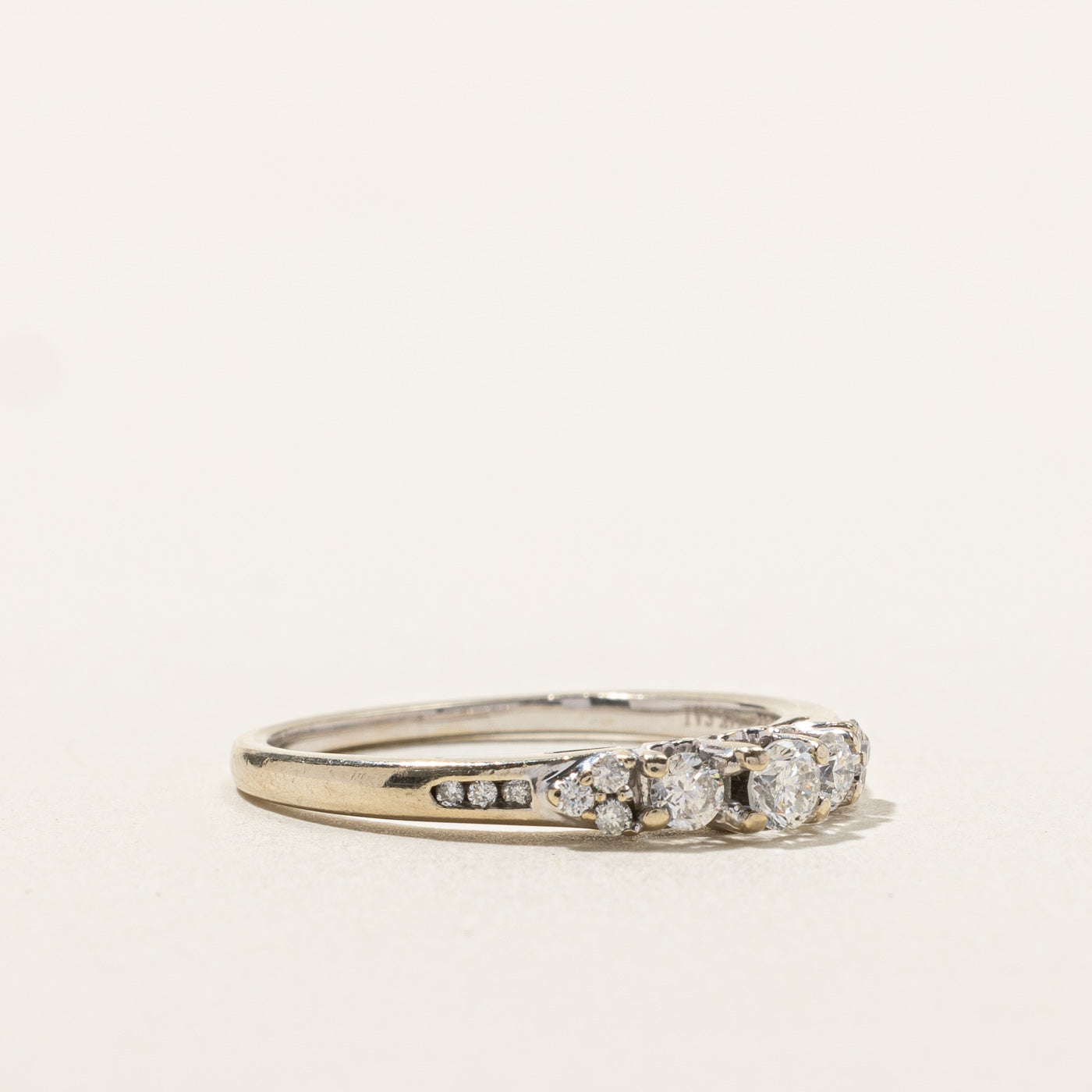 Five Stone Diamond Ring | 0.30ctw | SZ 7.25 |