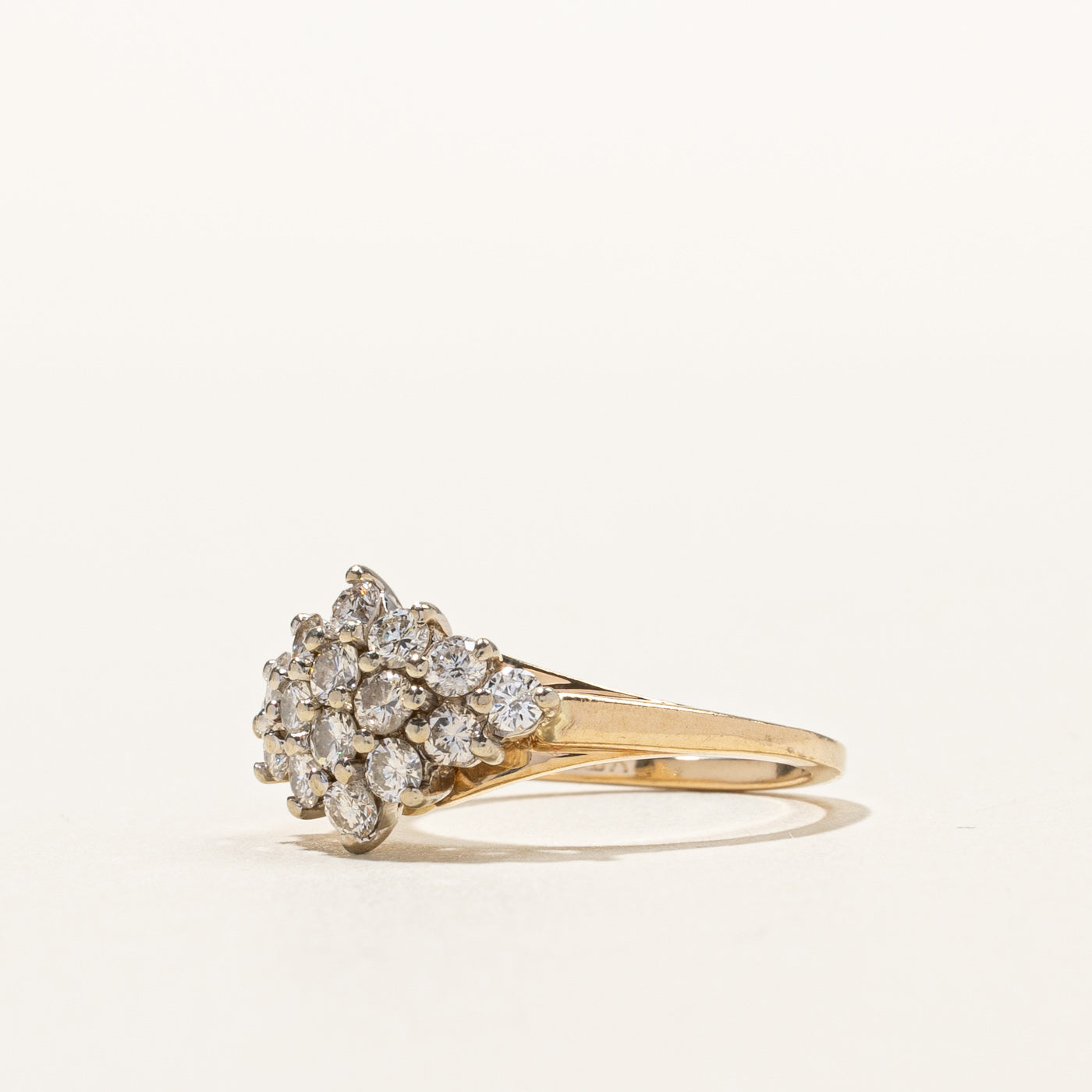 Cluster Diamond Ring | 0.64ctw | SZ 6.25 |