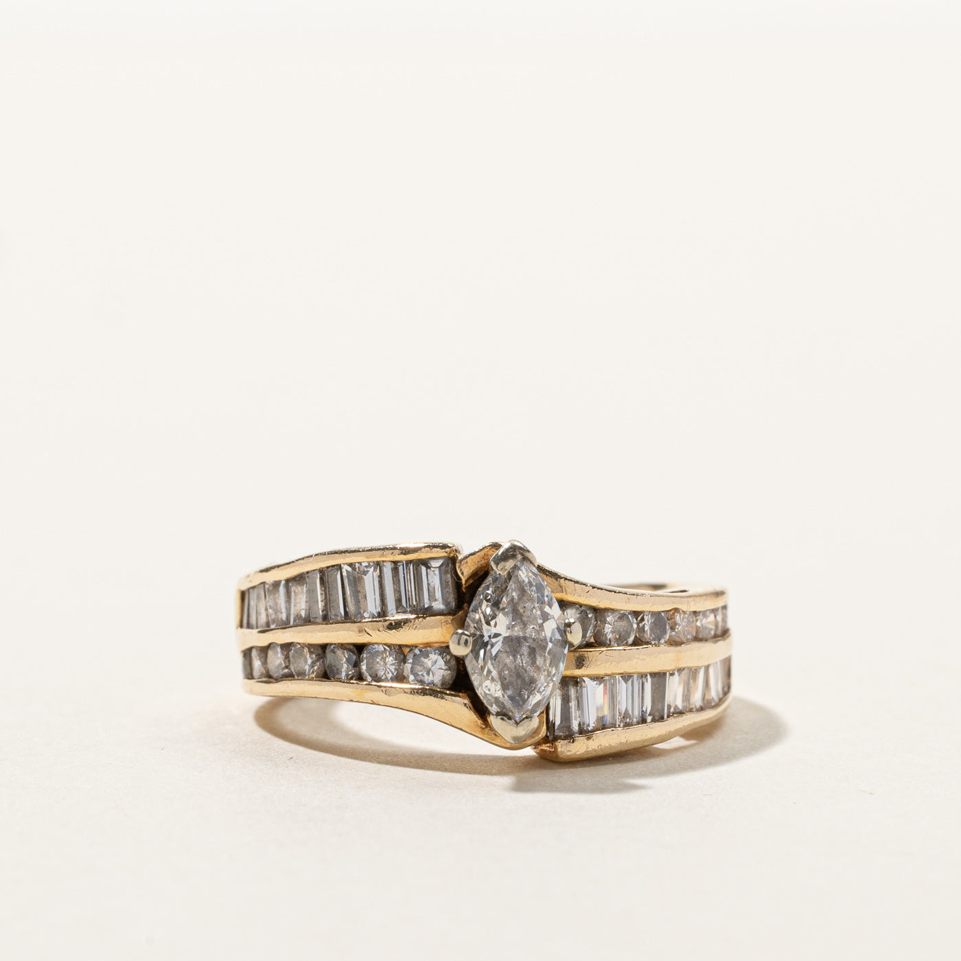 Channel Set Mutli Diamond Ring | 1.27ctw | SZ 6.5 |