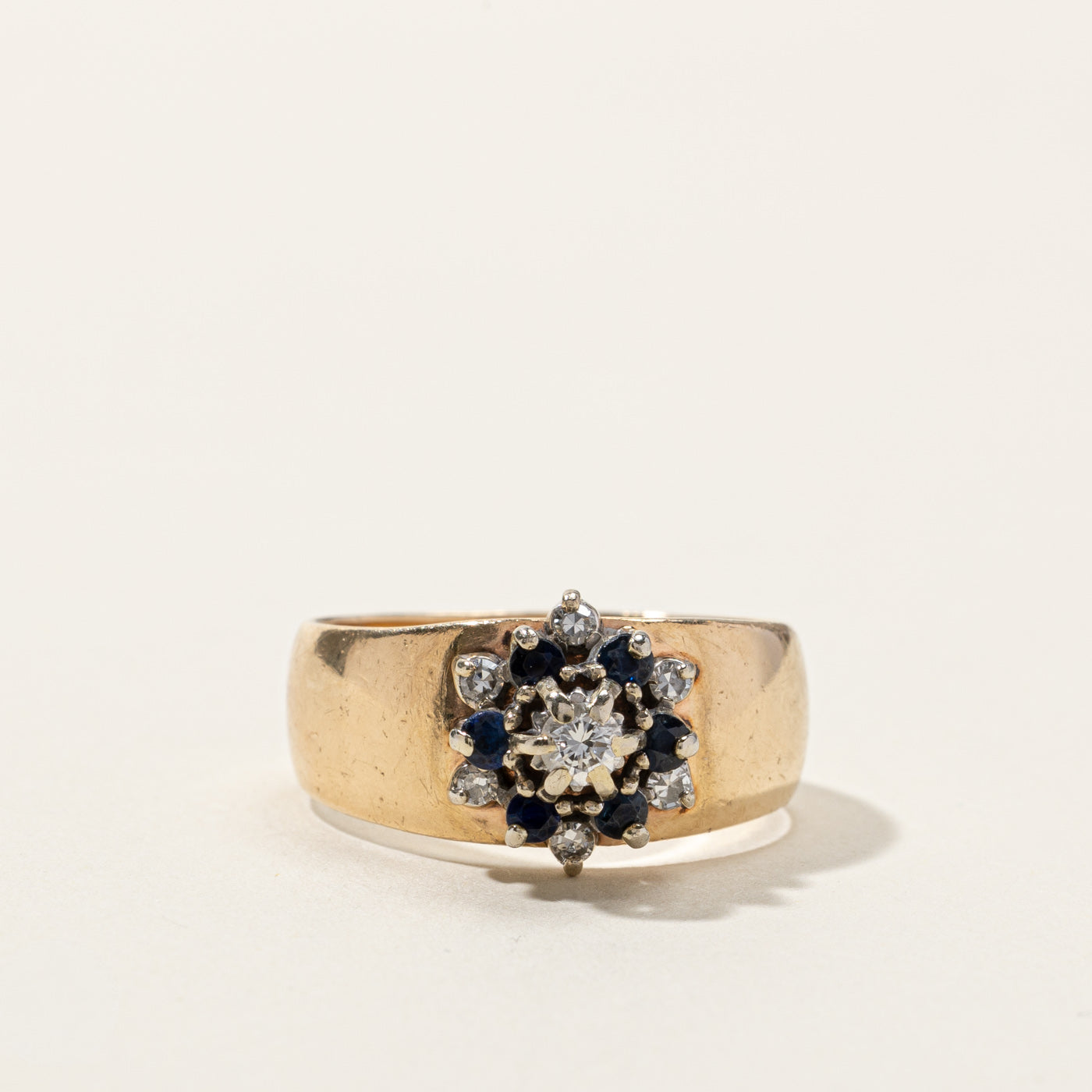 Cluster Diamond & Sapphire Gold Ring | 0.26ctw | SZ 7.75 |