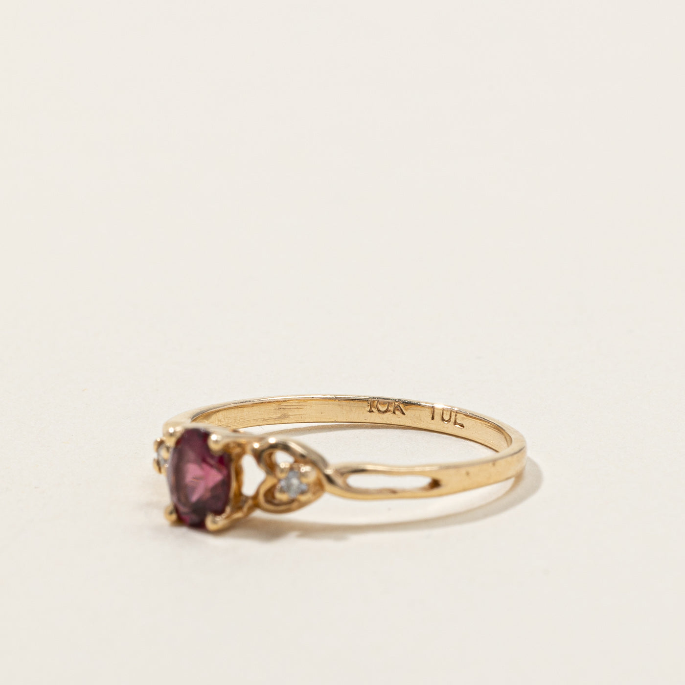 Garnet & Diamond Ring | 0.40ct | 0.02ctw | SZ 5.25 |