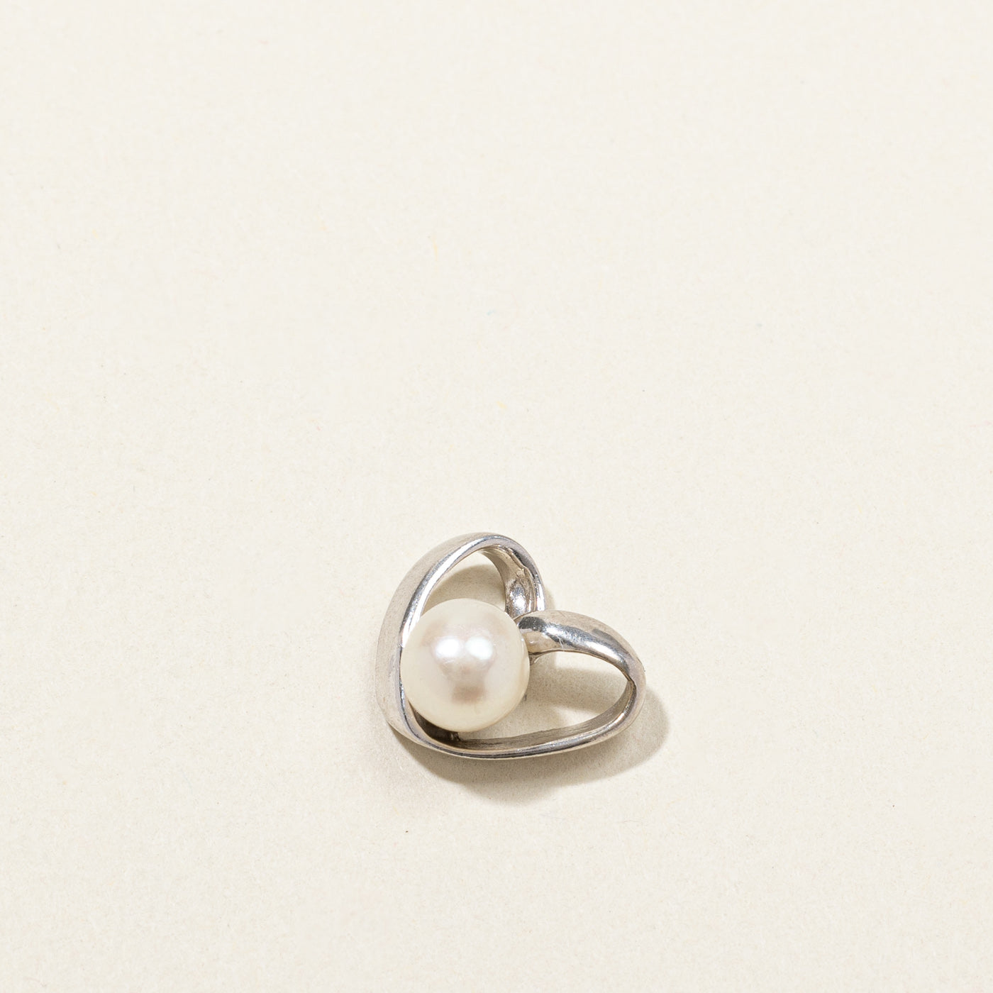 Pearl Heart Pendant