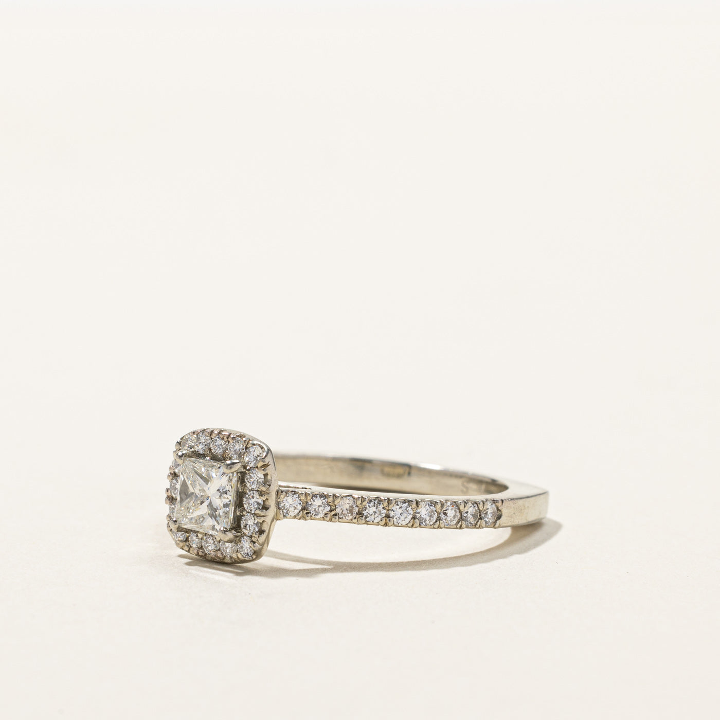 Halo Diamond Engagement Ring | 1.10ctw | SZ 10 |