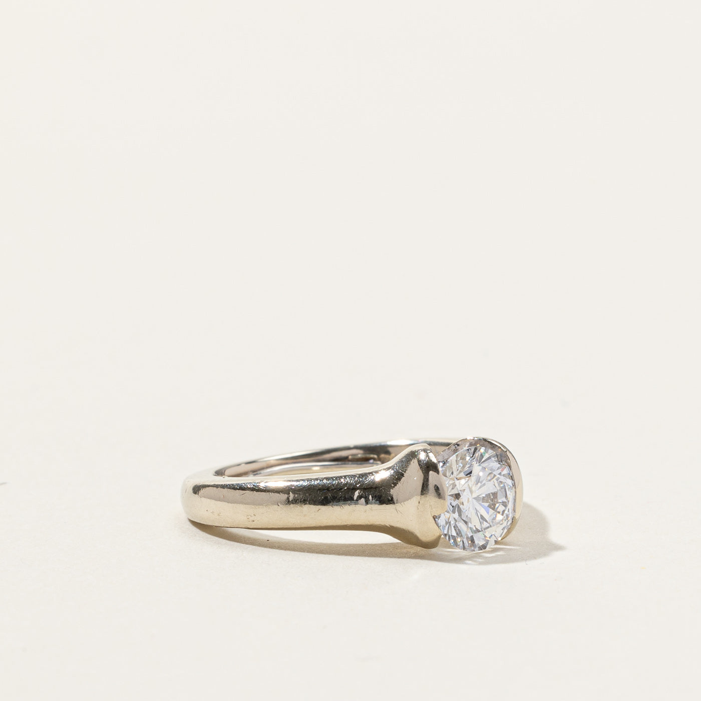 Canadian Semi Bezel Solitaire Diamond Ring | 1.02ct SI2 D | SZ 4 |