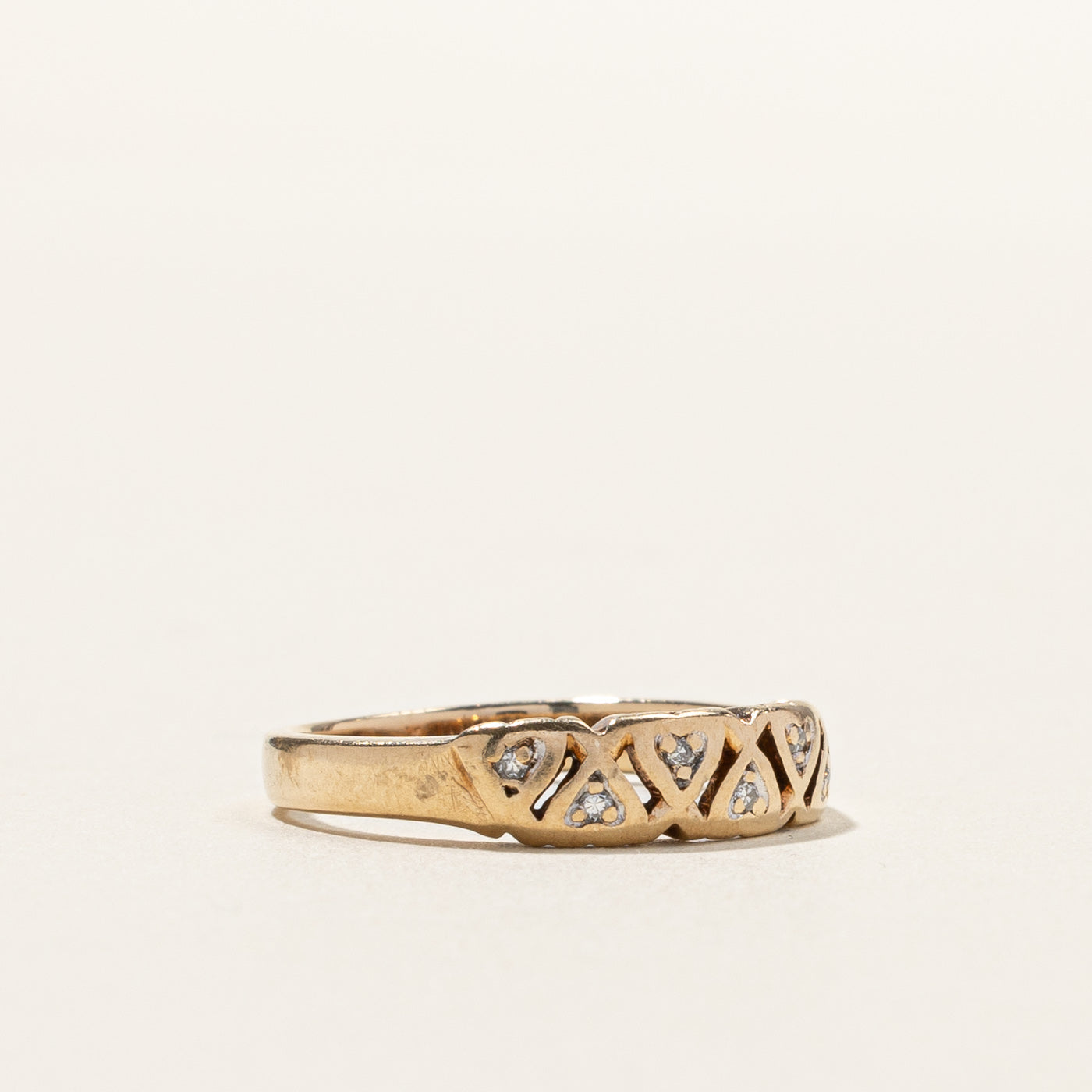 Diamond Textured Band | 0.03ctw | SZ 5.75 |