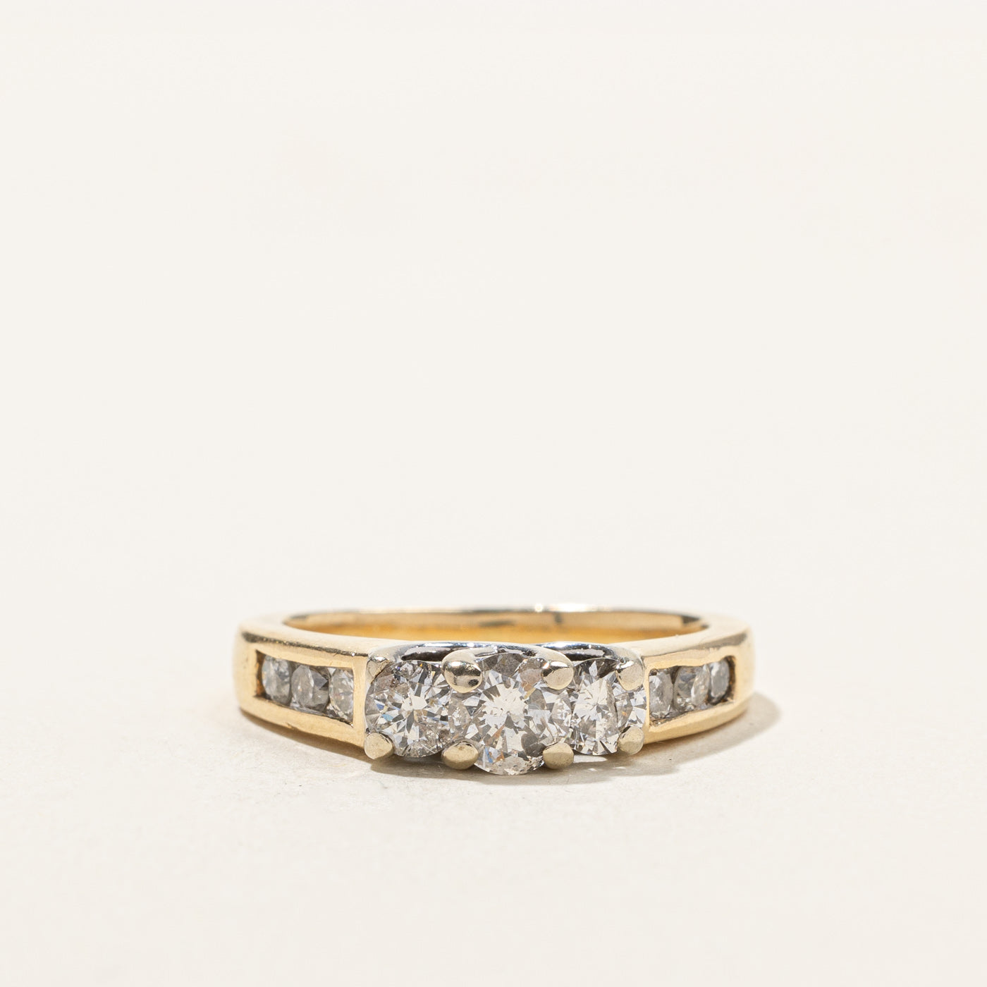 Three Stone Diamond Ring | 0.94ctw | SZ 5.5 |
