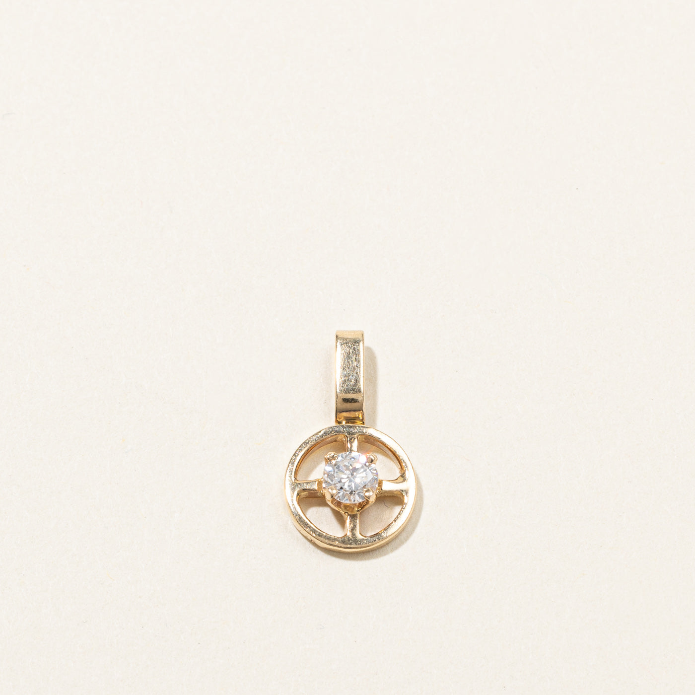 Solitaire Diamond Pendant | 0.20ct |