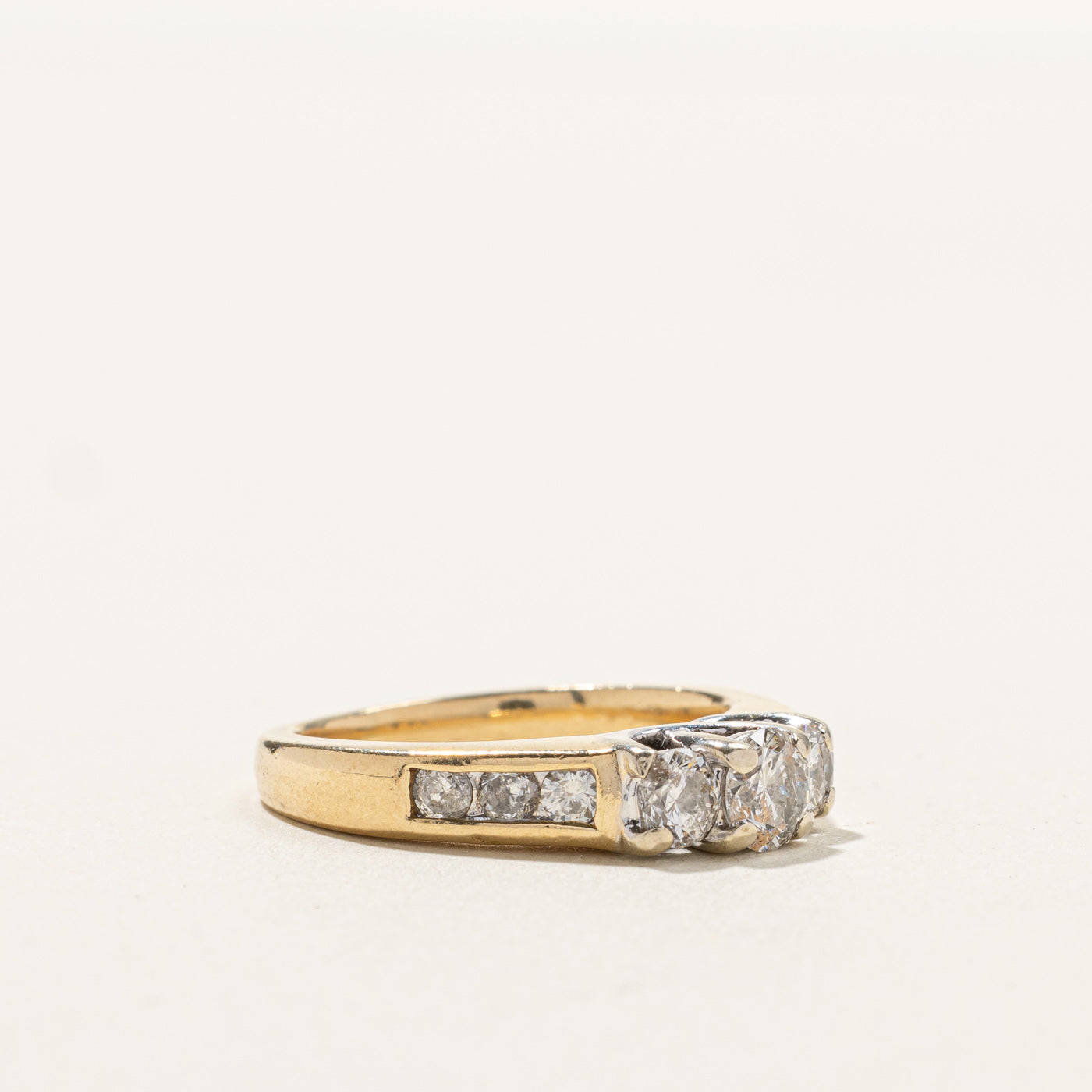 Three Stone Diamond Ring | 0.94ctw | SZ 5.5 |