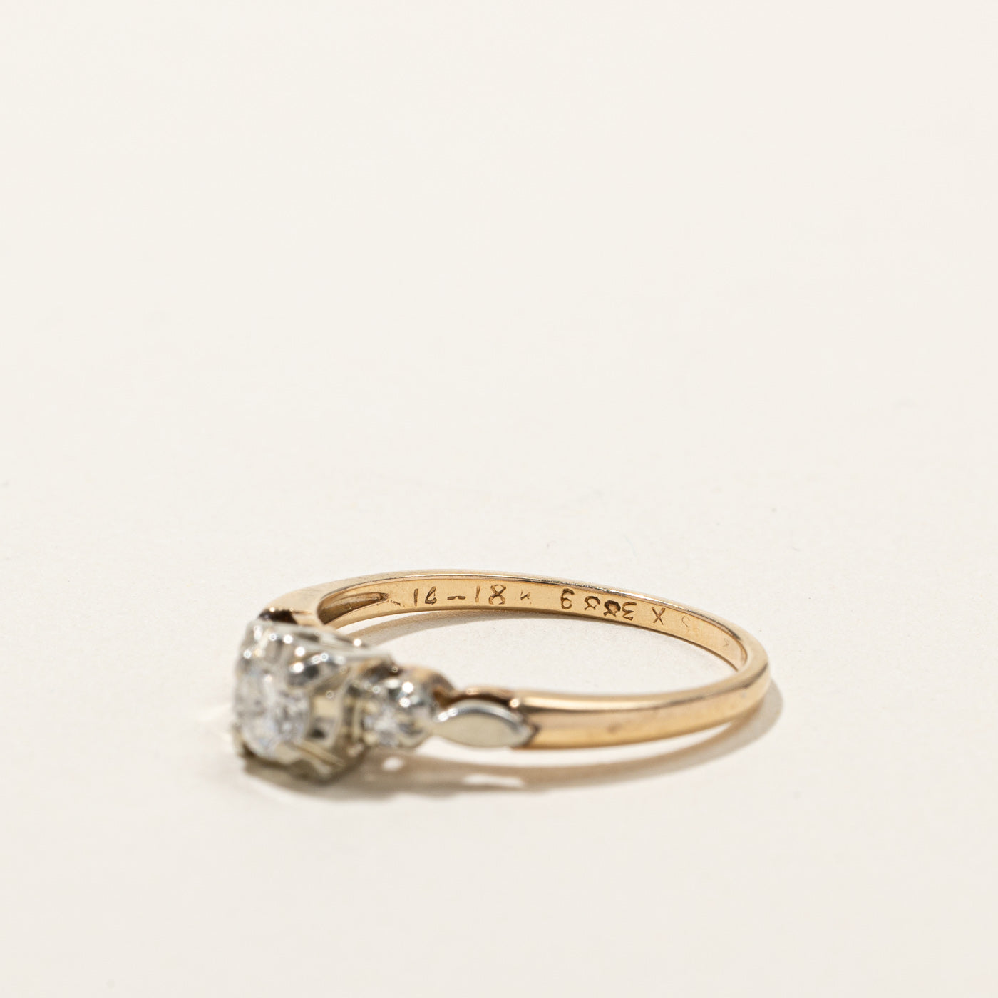 Three Stone Diamond Ring | 0.23ctw | SZ 6.25 |