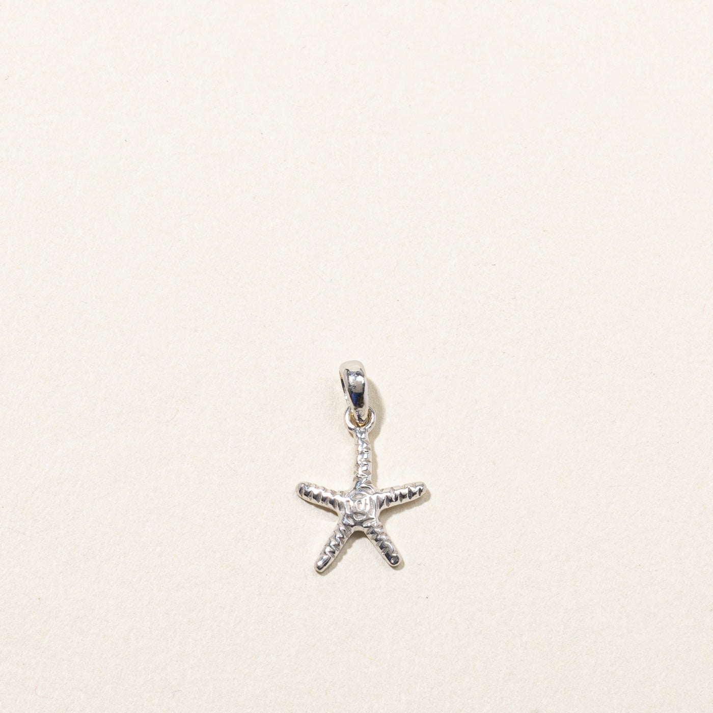 Starfish White Gold Pendant