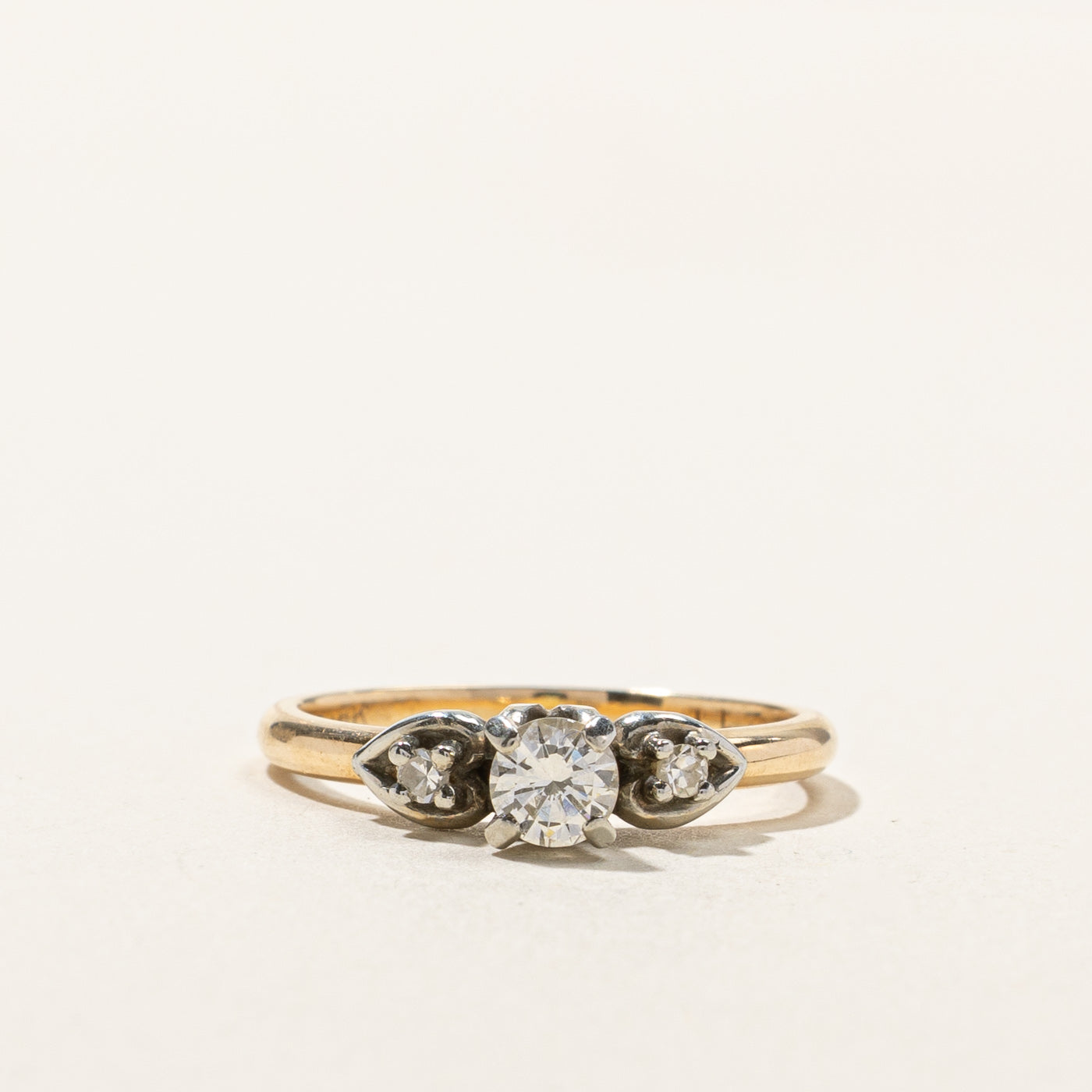 High Set Diamond Ring | 0.27ctw | SZ 5 |