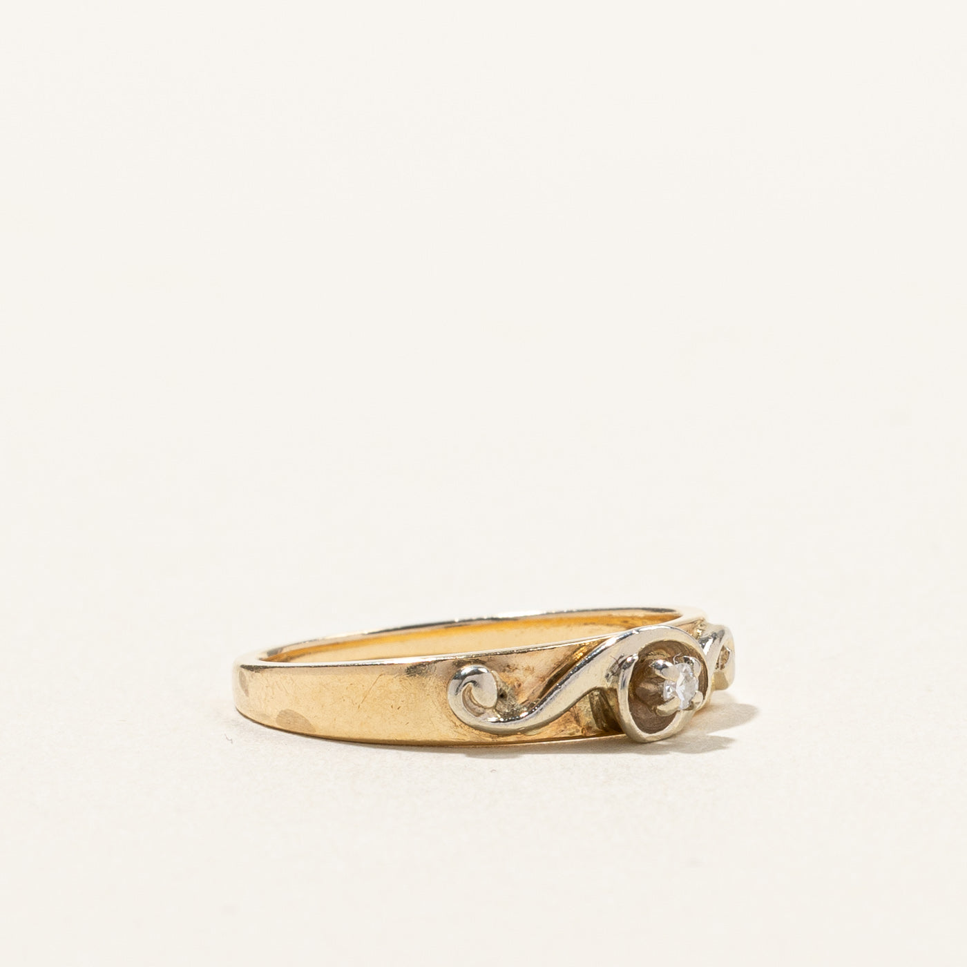 Alliance en or et diamants | 0,02 ct | Taille 6,25 | 