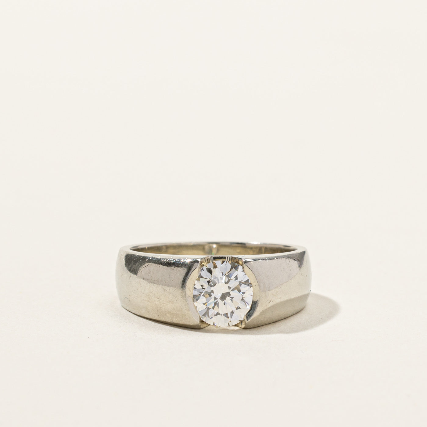 Semi Bezel Diamond Ring | 0.90ct VS1/VS2 F/G | SZ 5.5 |