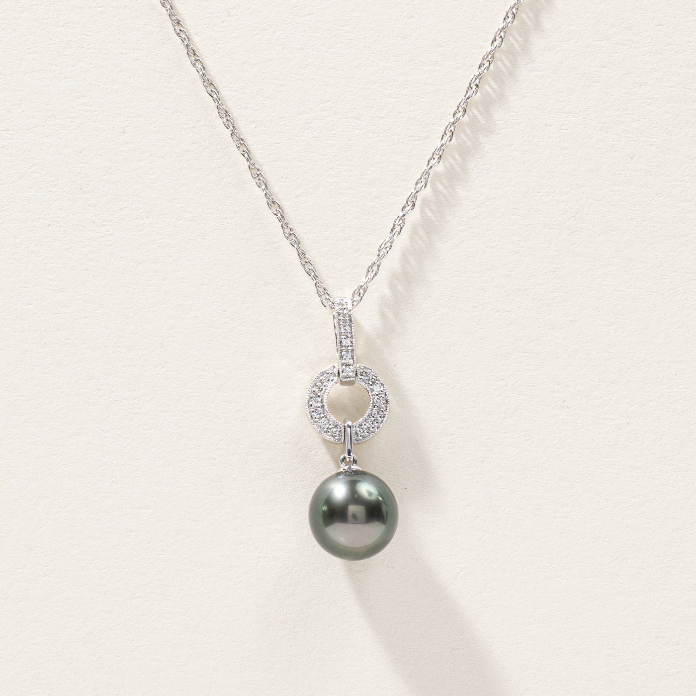 Pearl & Diamond Pendant Necklace | 0.18ctw | 18"|