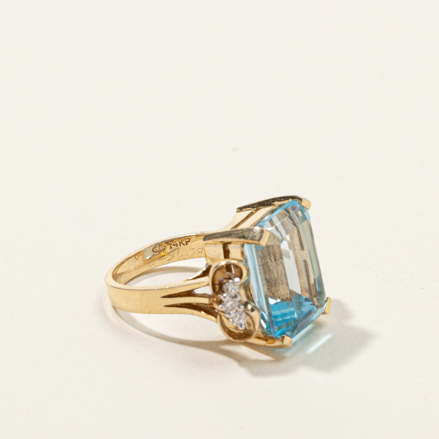 High Set Topaz & Diamond Ring | 16.08ct | 0.21ctw | SZ 6.75 |