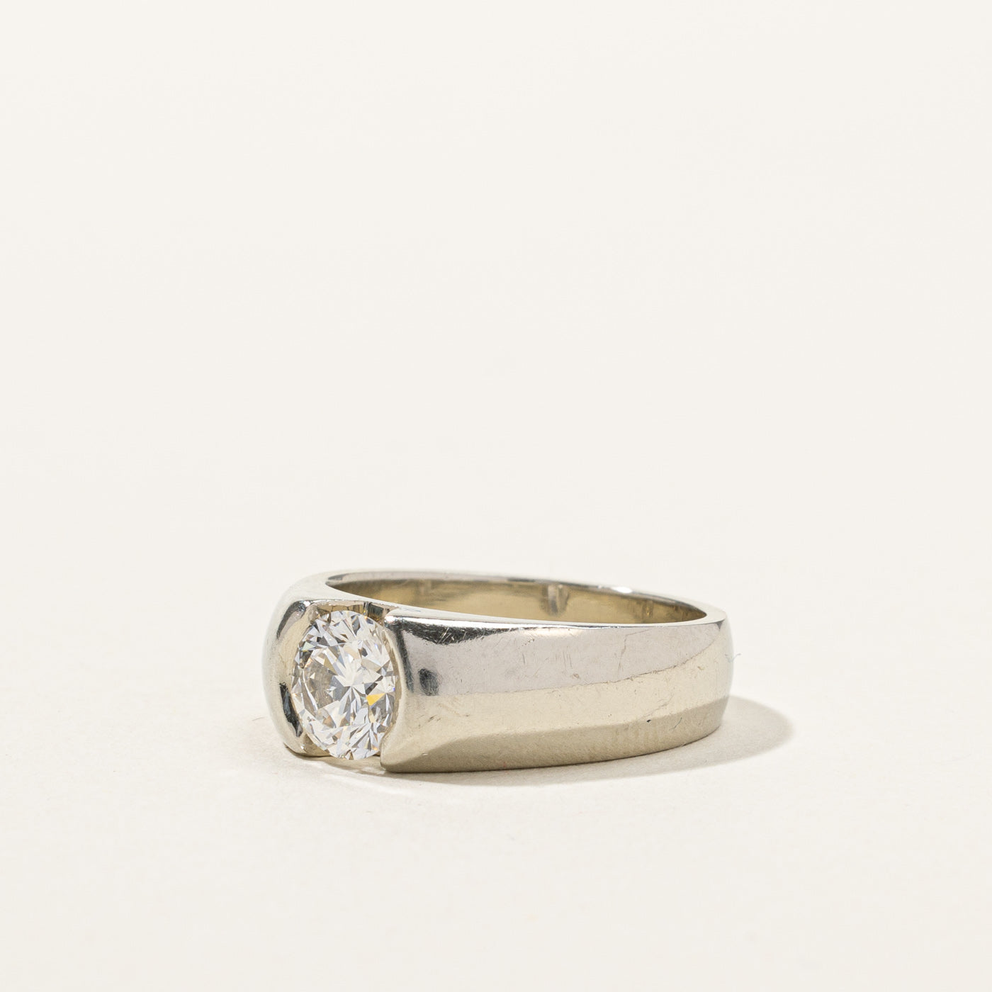 Semi Bezel Diamond Ring | 0.90ct VS1/VS2 F/G | SZ 5.5 |