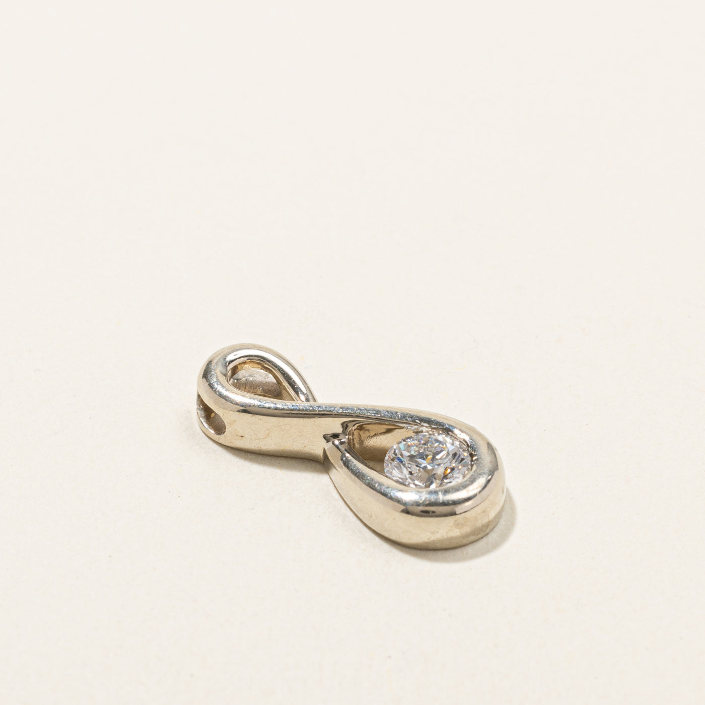 Diamond Infinity Pendant | 0.44ct |