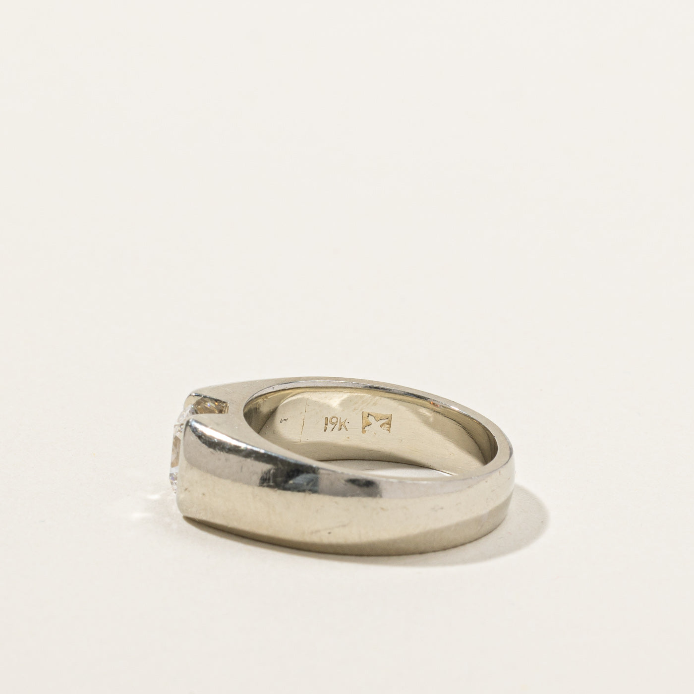 Semi Bezel Diamond Ring | 0.90ct VS1/VS2 F/G | SZ 5.5 |