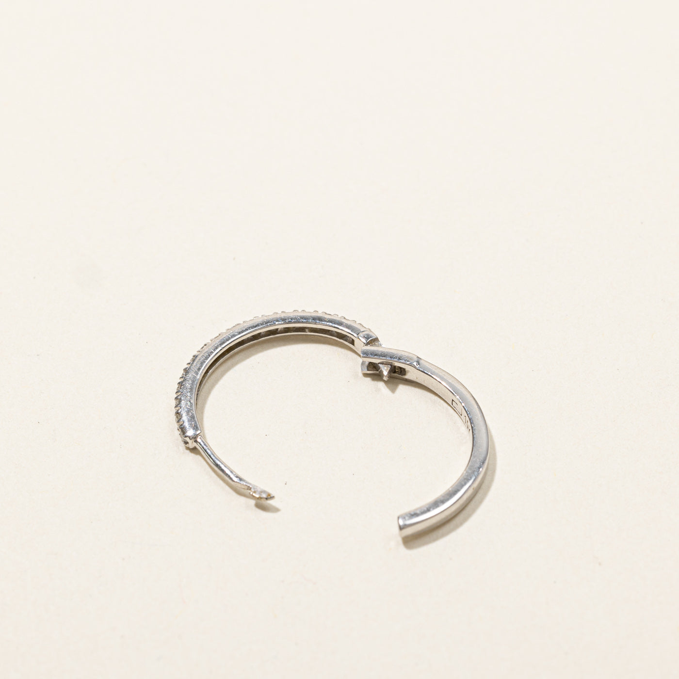 Créoles serties de diamants pavés | 0,16 ct au total | 