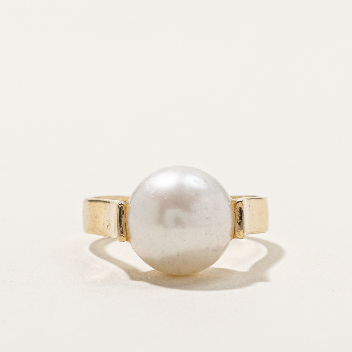 Tension Set Pearl Ring | SZ 7.75 |