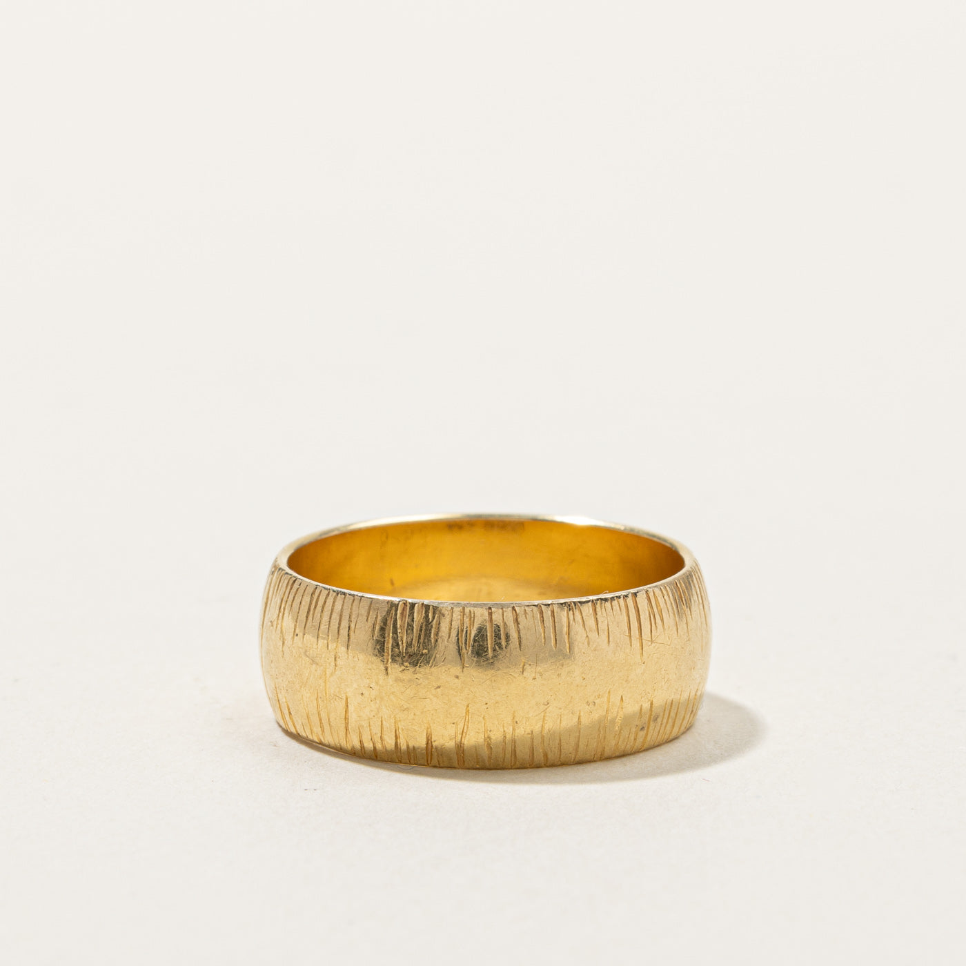 1971 London Brushed Gold Cigar Band | SZ 7 |