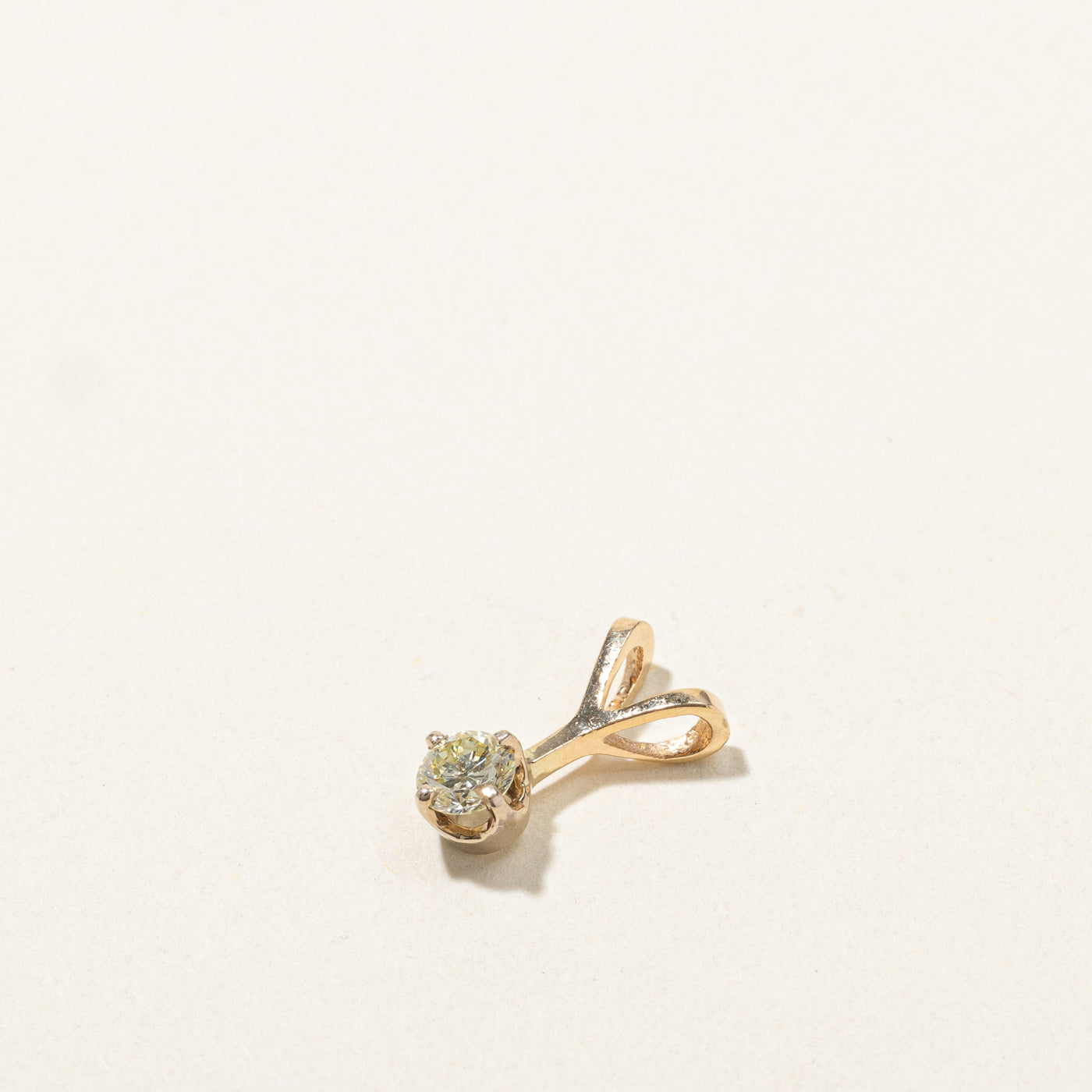 Solitaire Diamond Pendant | 0.23ct |