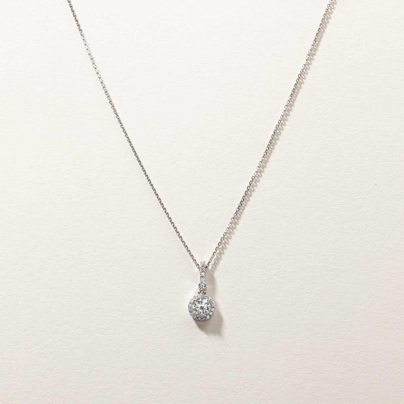 Cluster Diamond Pendant & Necklace | 0.64ctw VS2 H | 16"|