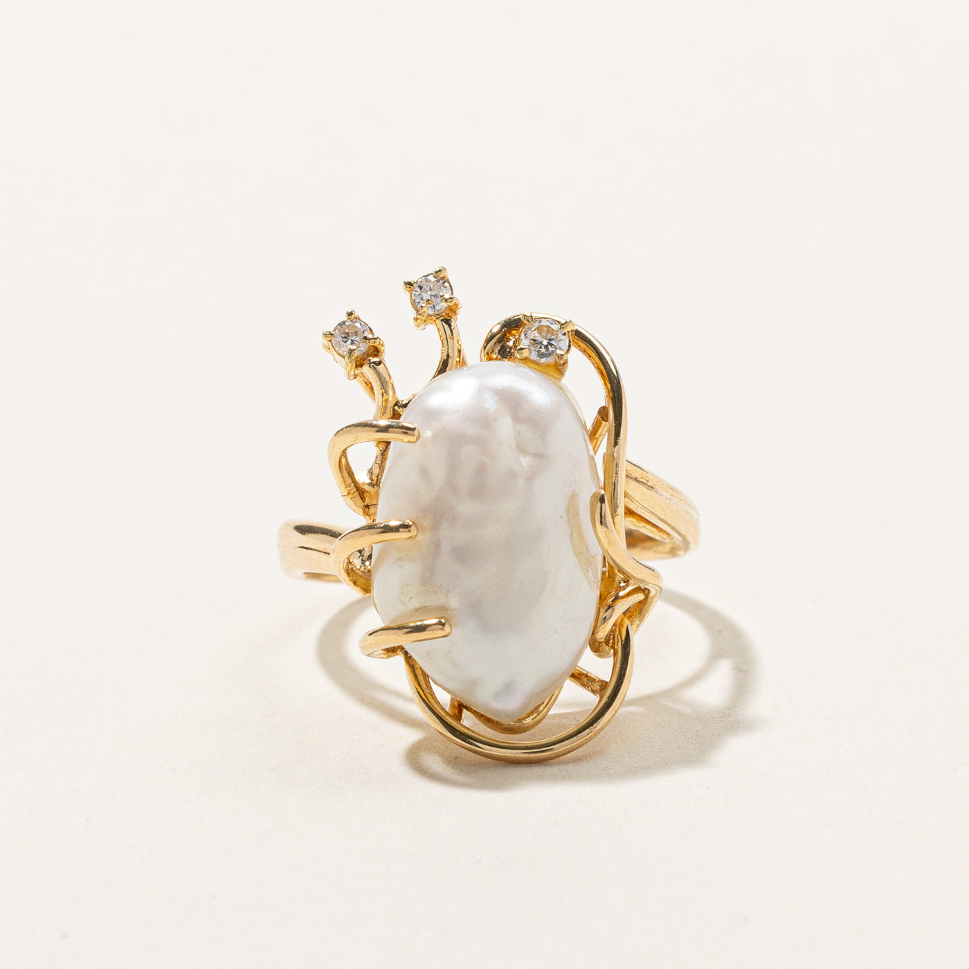 Baroque Pearl & Diamond Ring | 0.08ctw | SZ 5.25 |