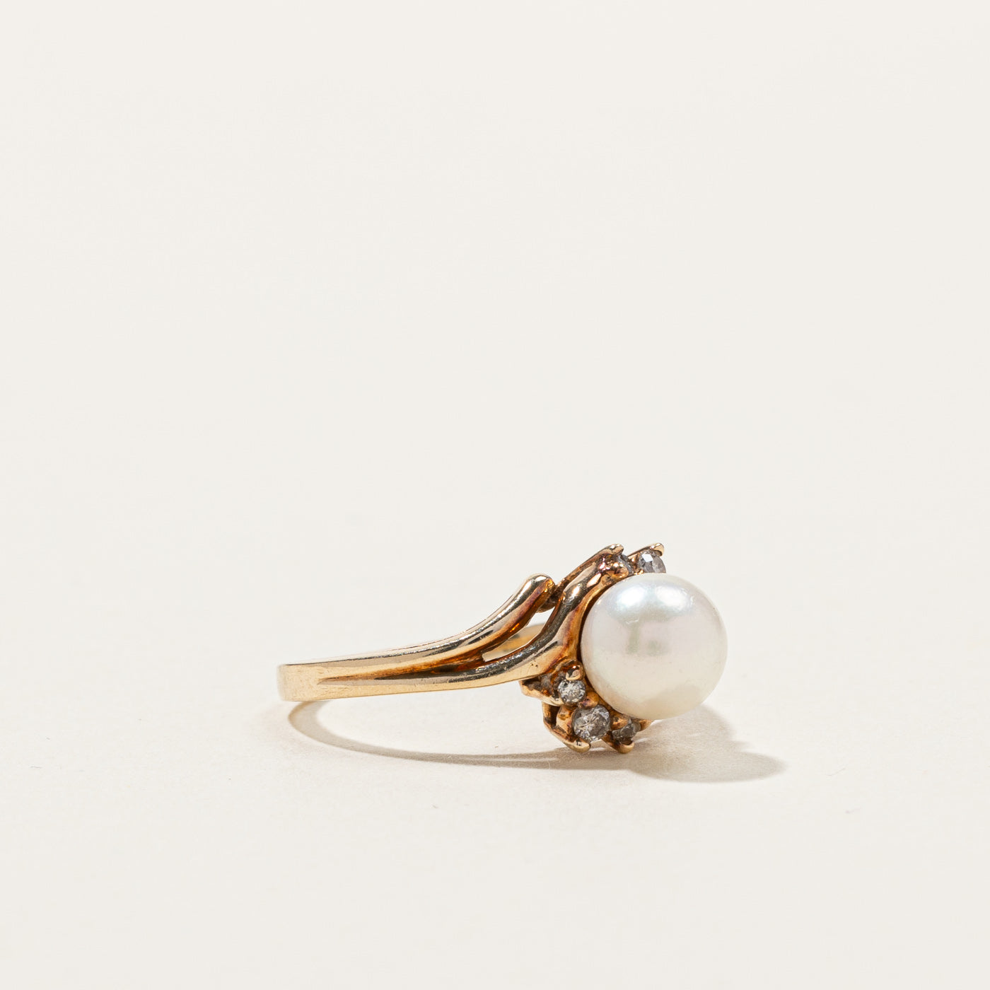 Bypass Pearl & Diamond Ring | 0.06ctw | SZ 4 |