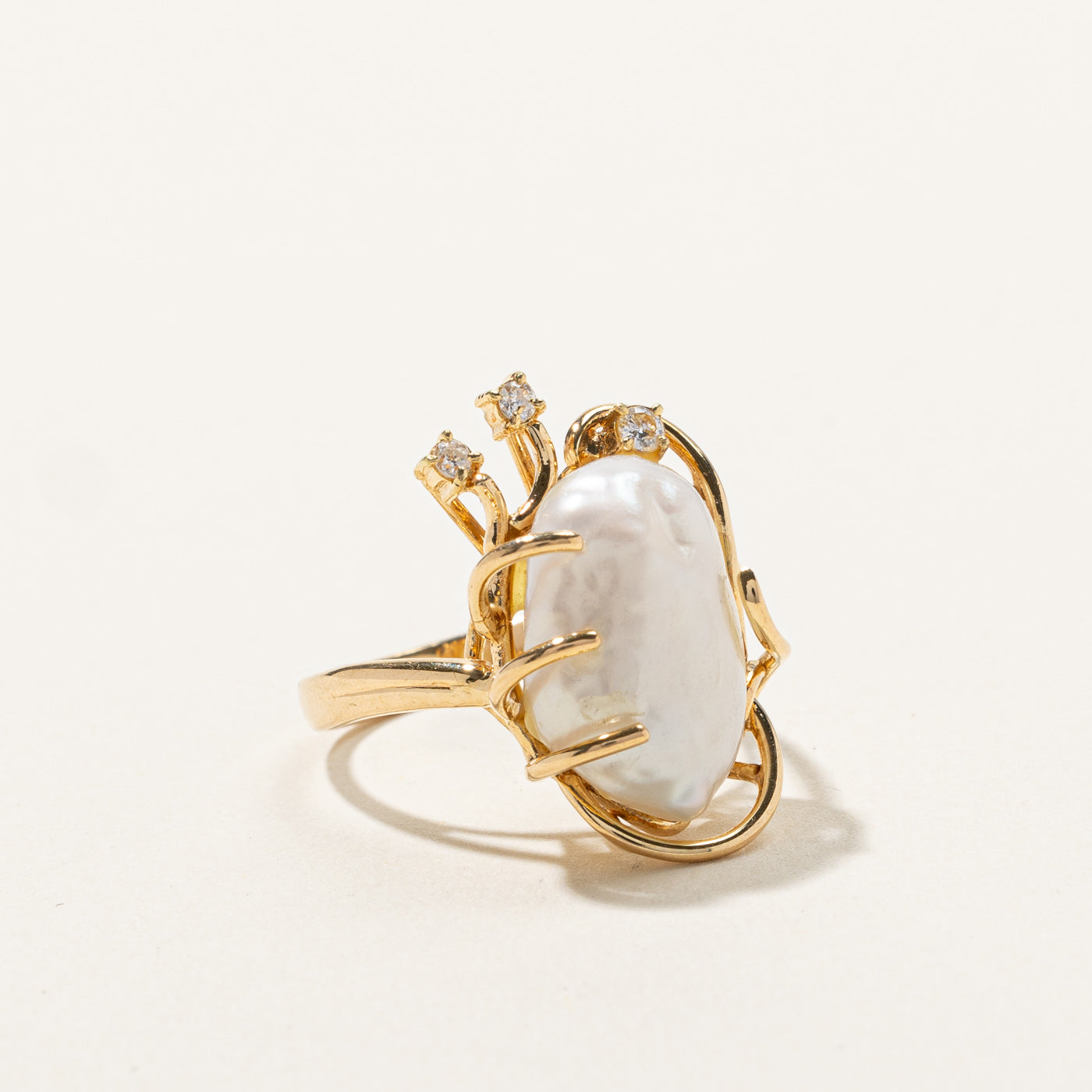 Baroque Pearl & Diamond Ring | 0.08ctw | SZ 5.25 |