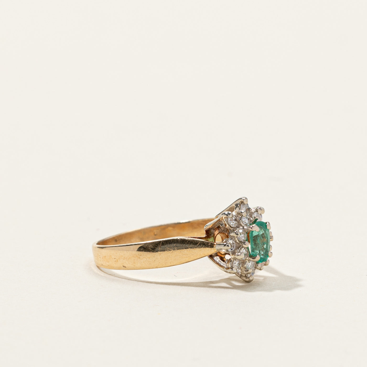 Emerald & Diamond Cocktail Ring | 0.16ct | 0.12ctw | SZ 5.75 |
