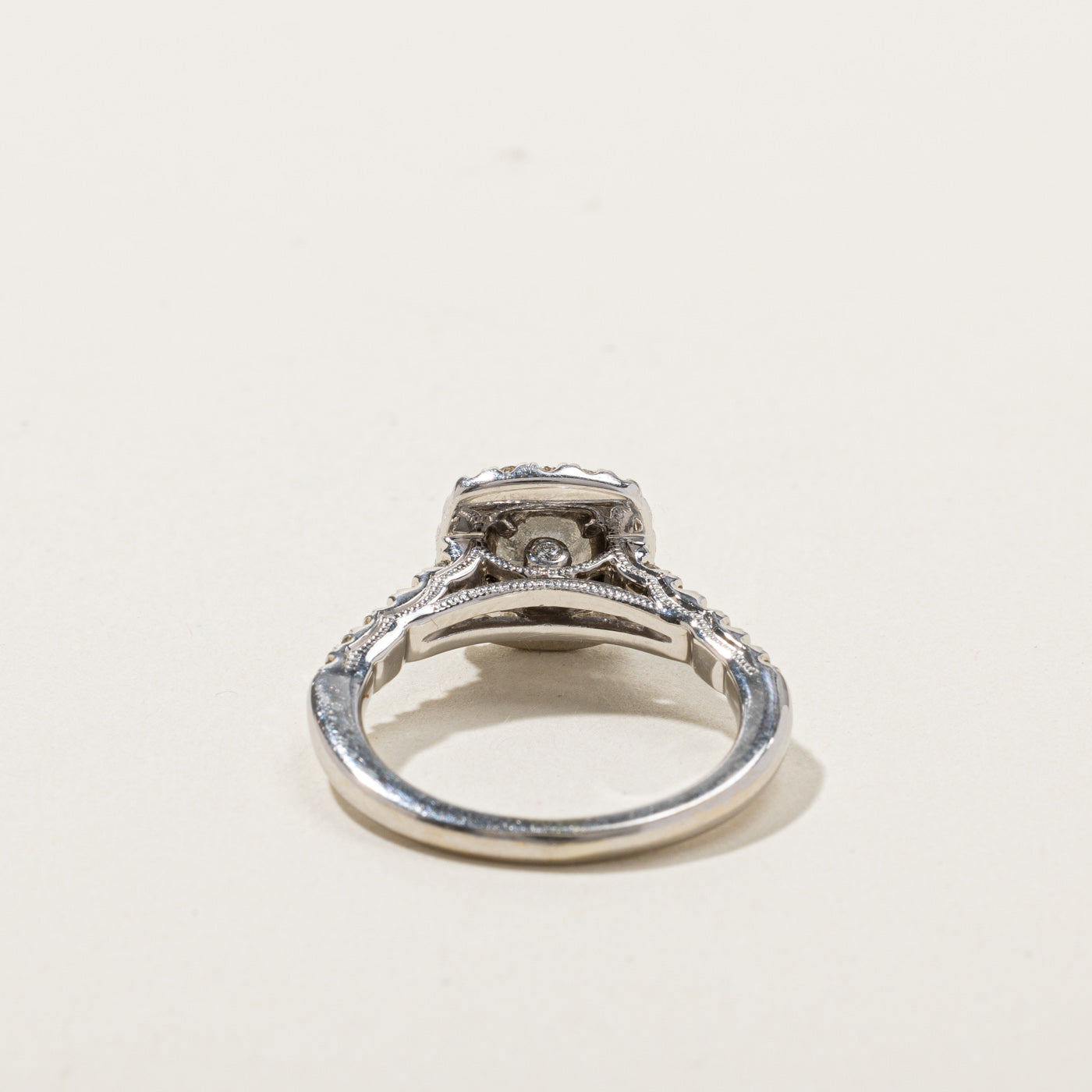 Halo Diamond Engagement Ring | 1.37ctw I1/I2 H | SZ 6 |