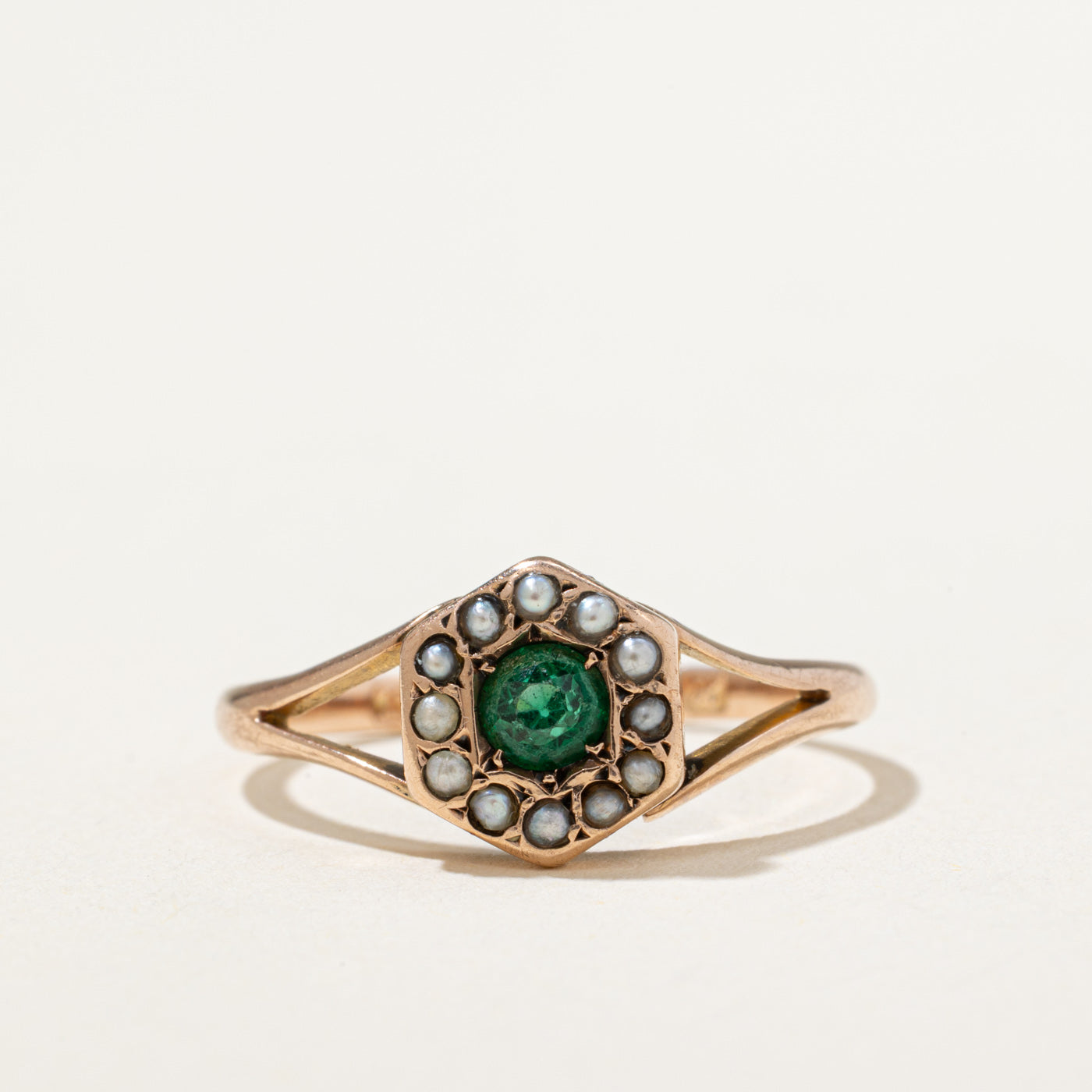 1908 Chester Garnet & Seed Pearls Ring | 0.02ctw | SZ 7
