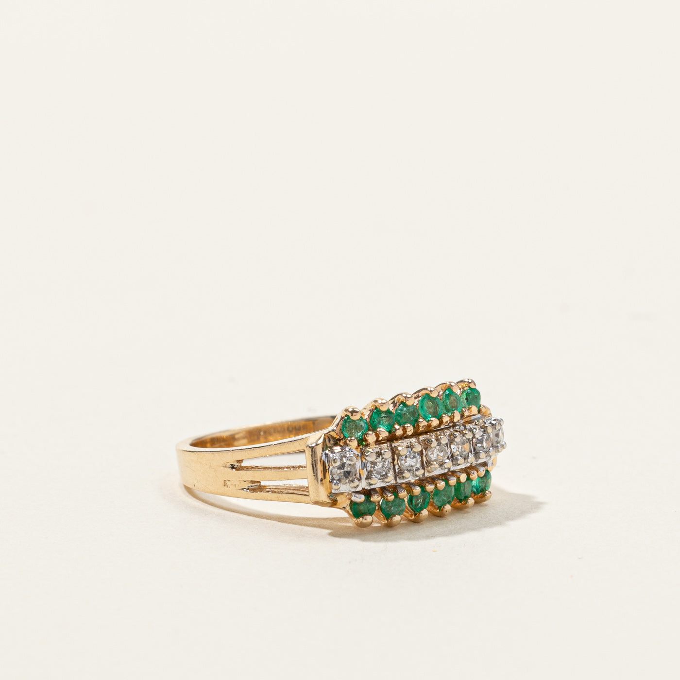 Cluster Set Diamond & Emerald Ring | 0.24ctw | 0.14ctw | SZ 6 |