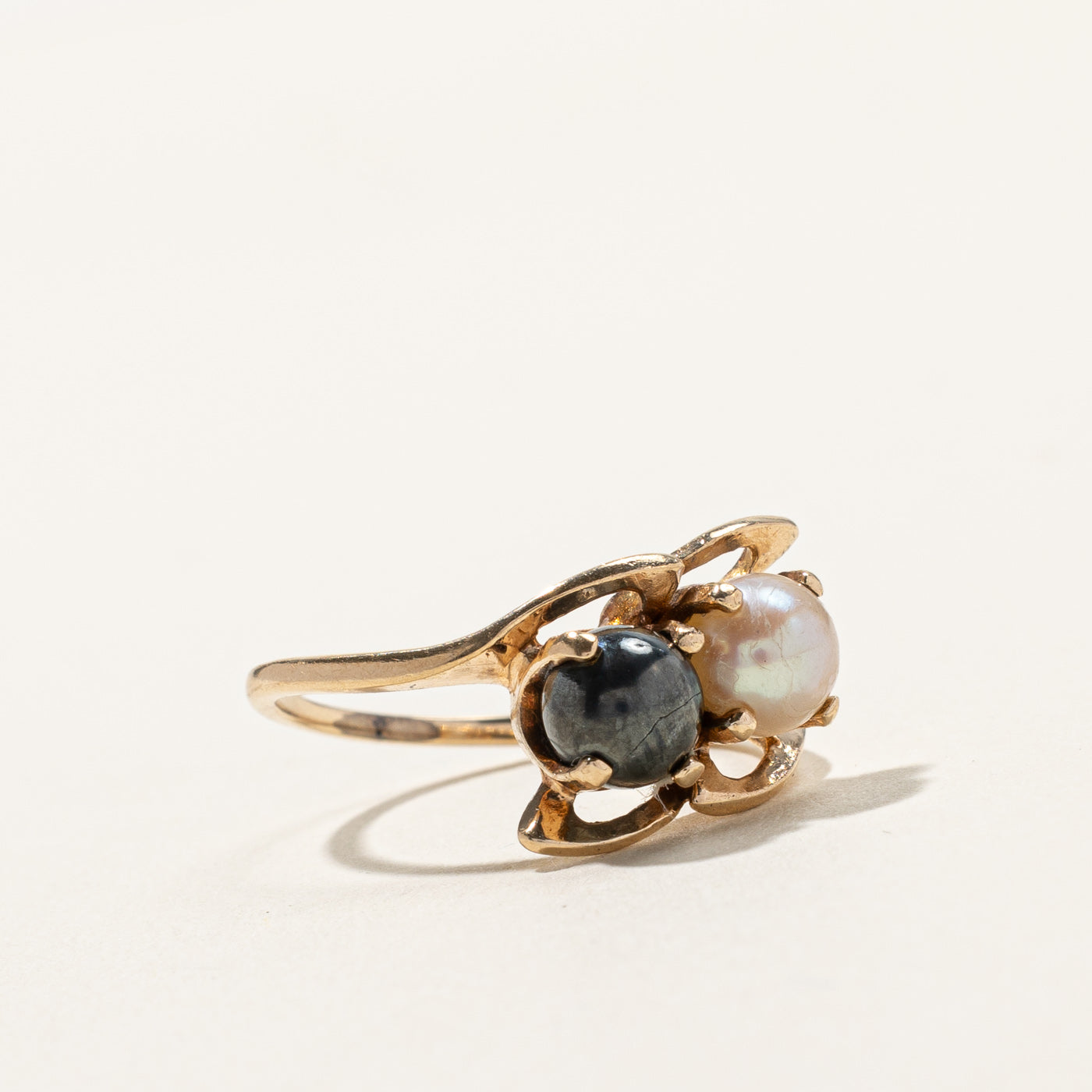 Bague en perle et hématite avec contournement | Taille 5,5 | 