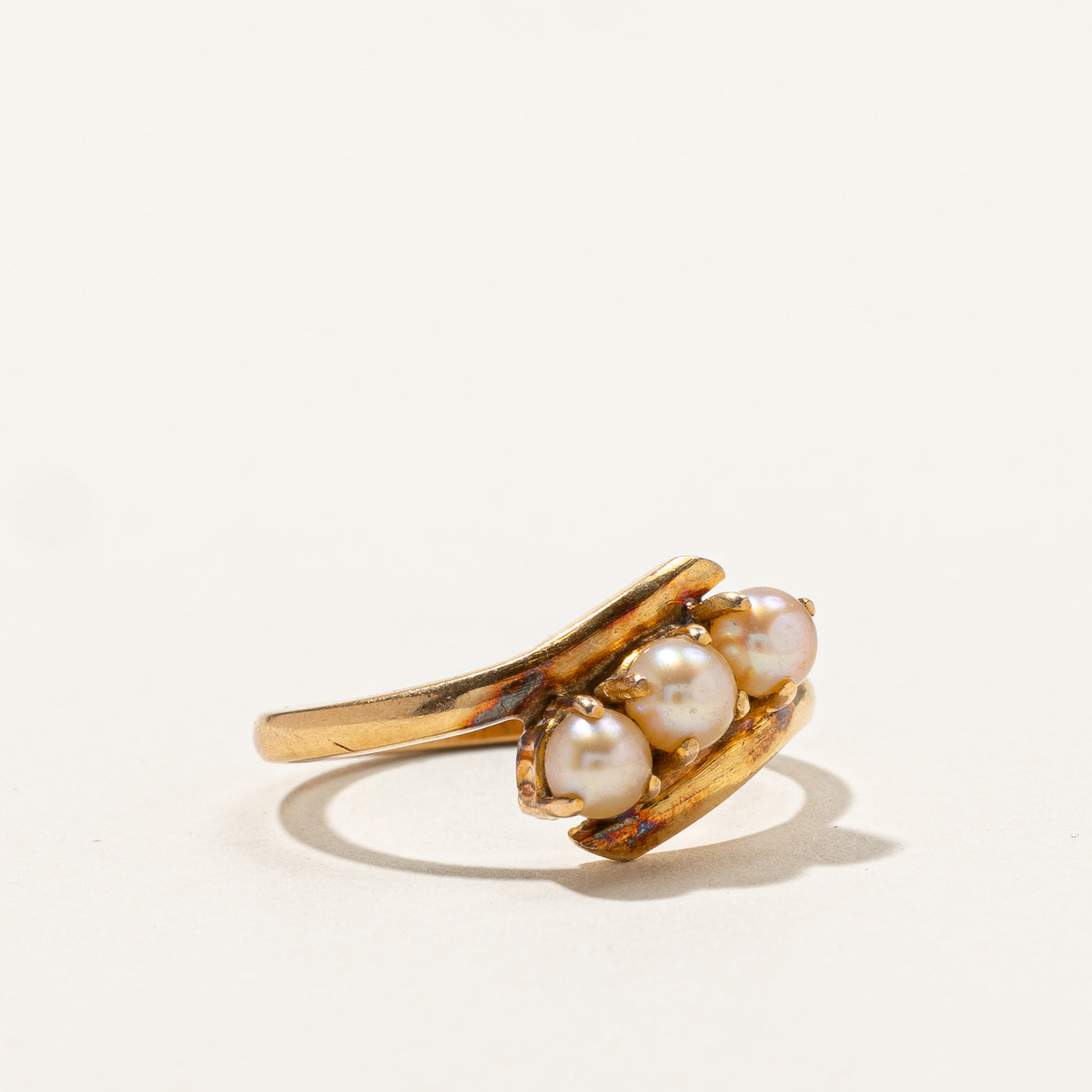 Three Stone Pearl Ring | SZ 7.5 |