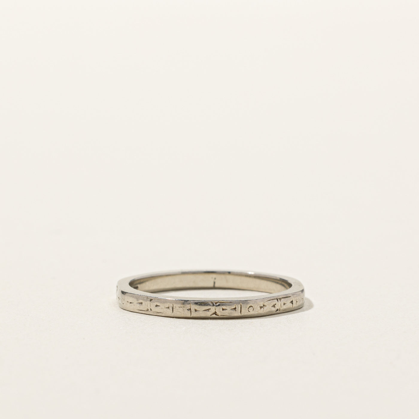 White Gold Band | SZ 6 |