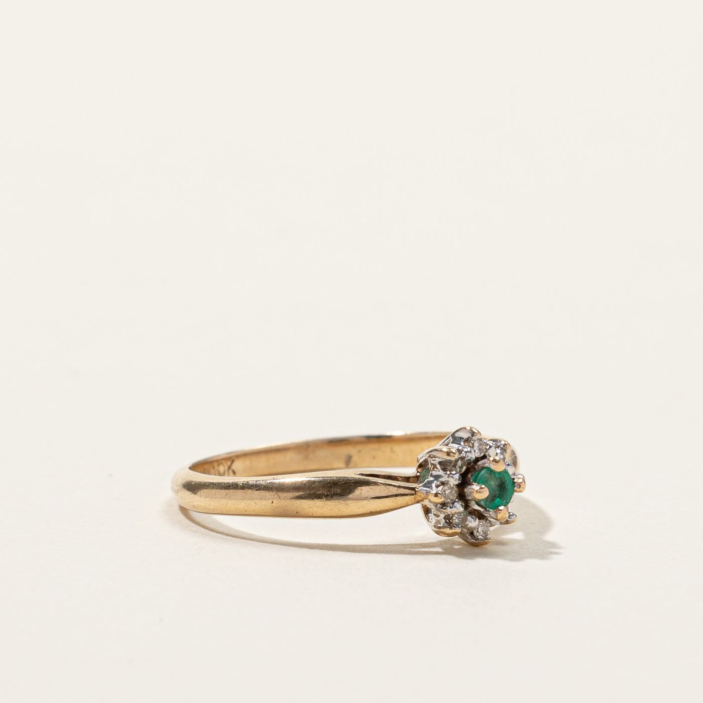 Bague cocktail émeraude et diamants | 0,05 ct | 0,04 ct | Taille 6,25 | 