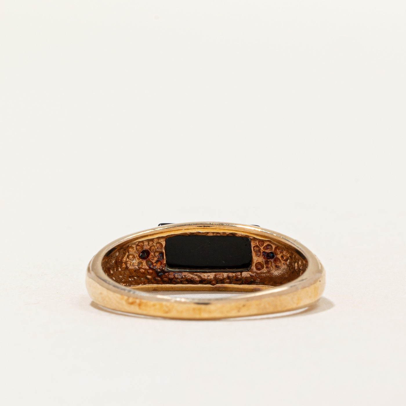 Black Onyx & Diamond Ring | 1.50ct, 0.01ctw | SZ 8.5 |