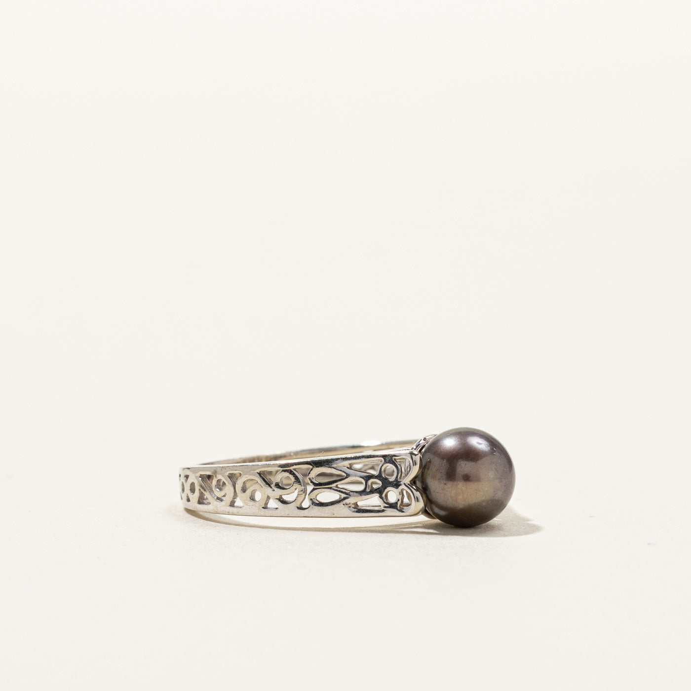 Black Pearl White Gold Ring | SZ 8 |