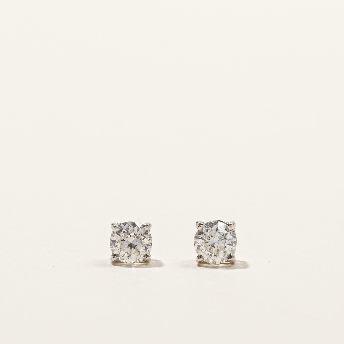 Boucles d'oreilles puces en diamant | 0,84 ct | 