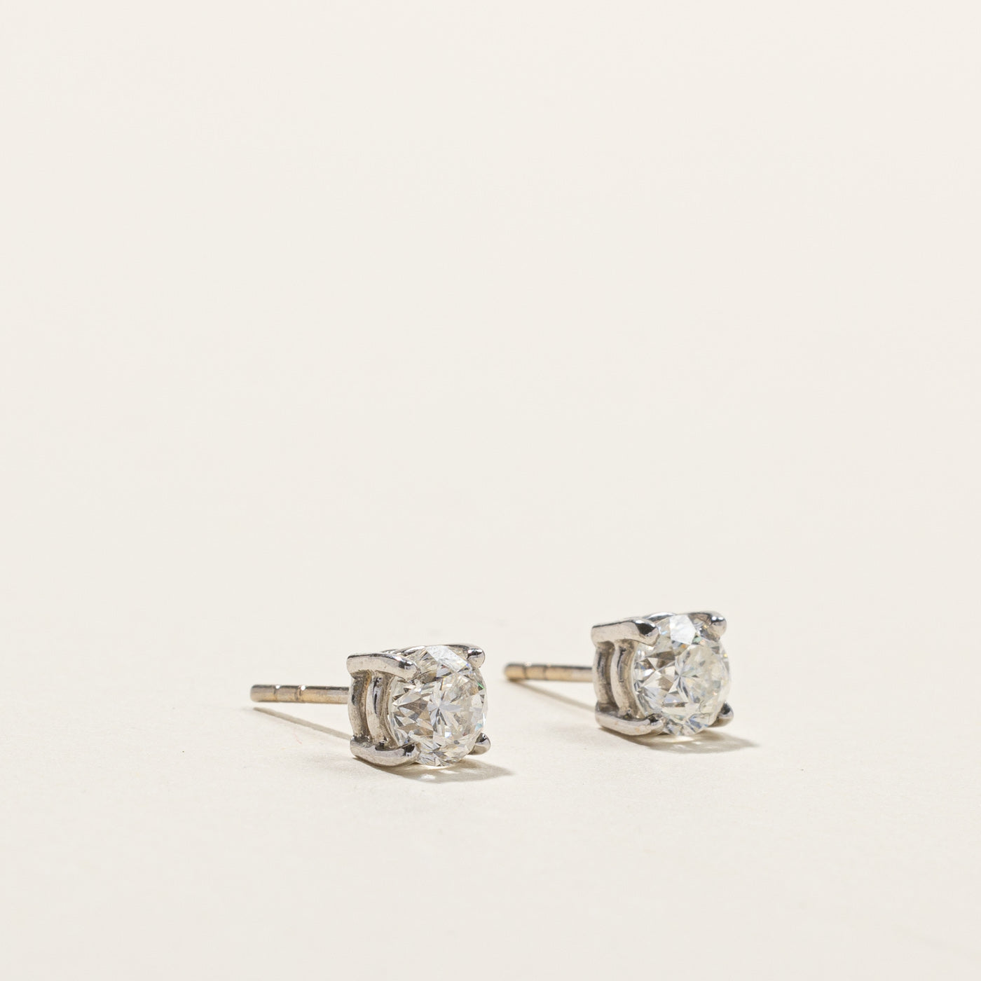 Boucles d'oreilles puces en diamant | 0,84 ct | 